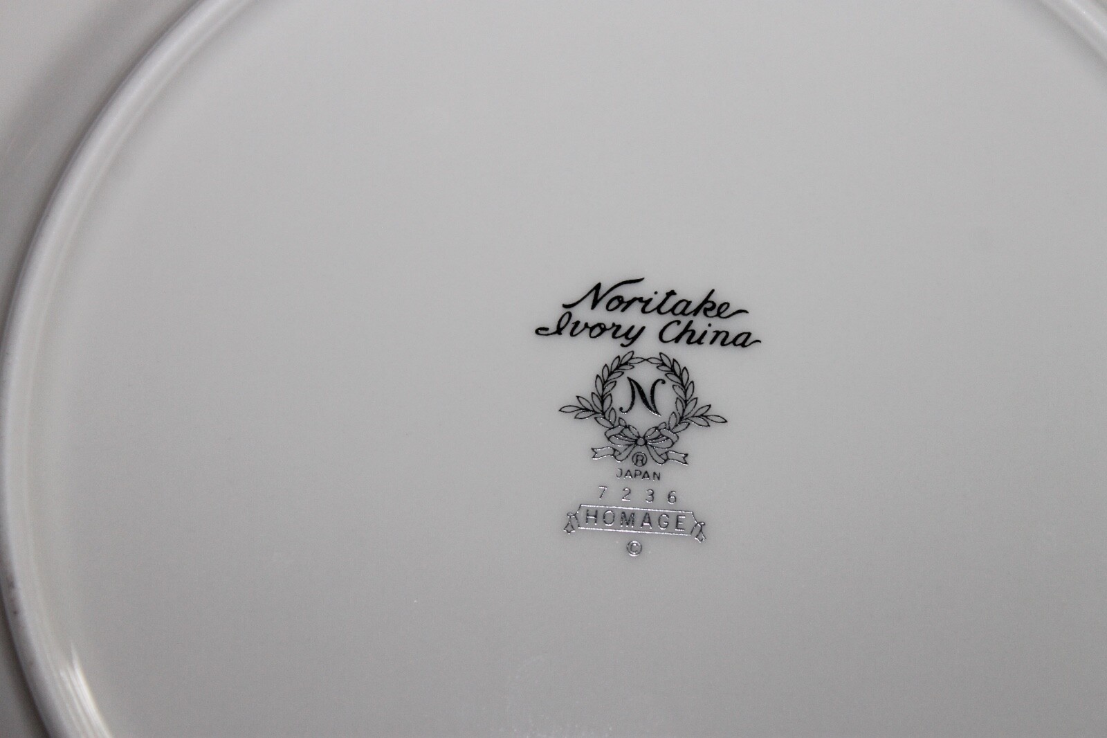 6 Noritake China Porcelain Floral HOMAGE Salad Plates #7236