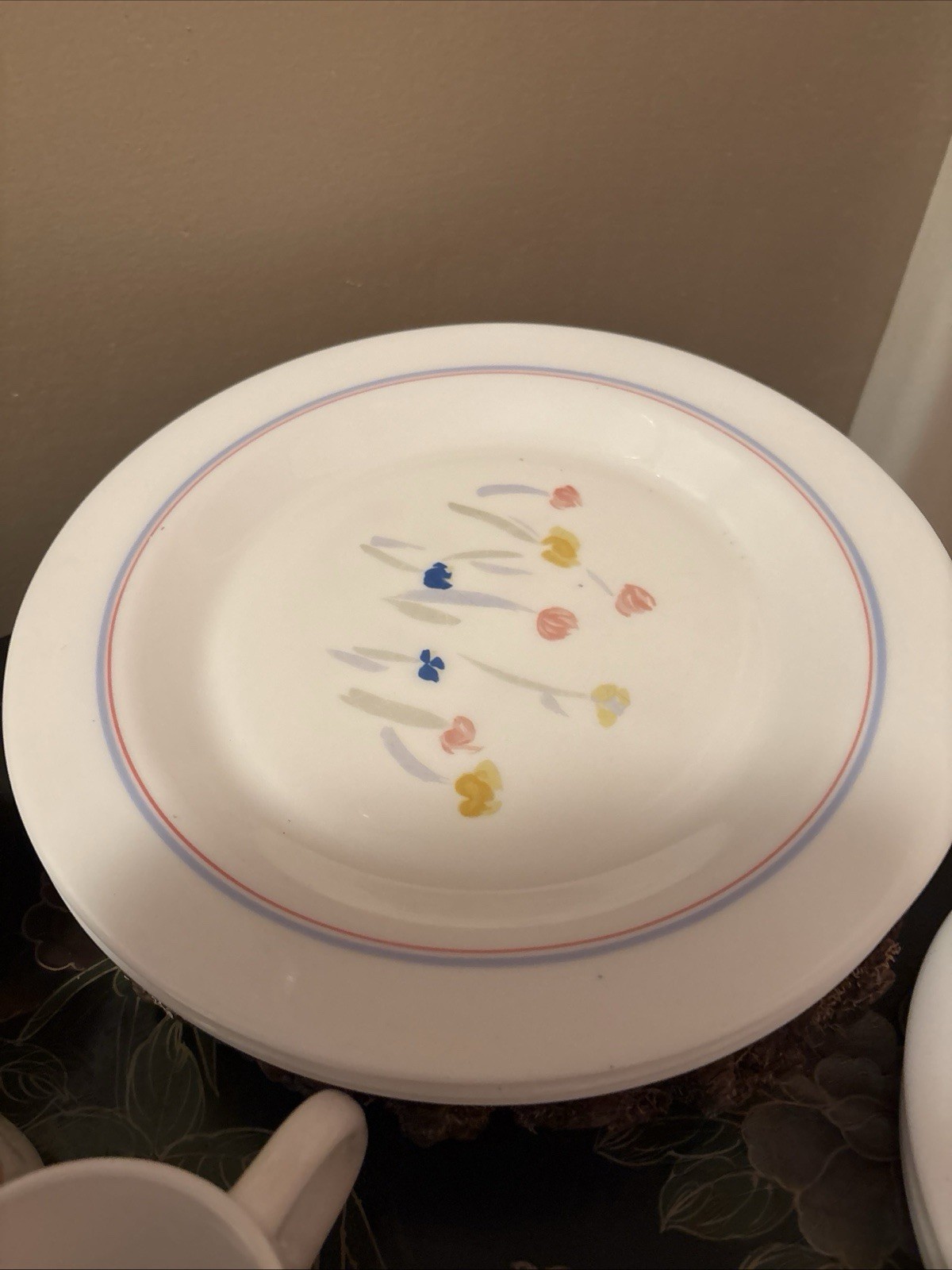 ARCOPAL France PASTORAL Vtg. Milk Glass 4 Salad 4 dinner, 3 soup bowls 4 Mugs