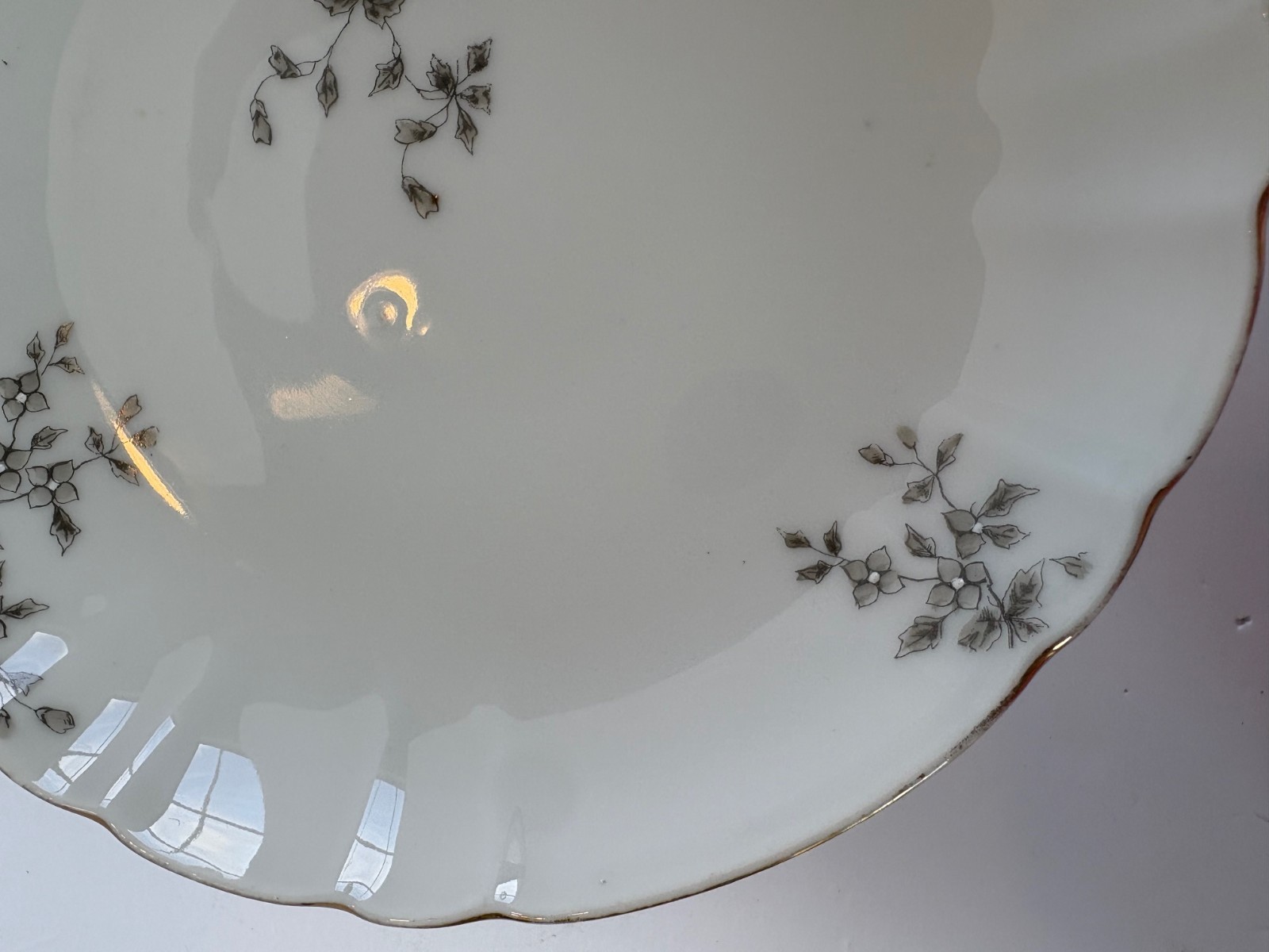 Vtg Carlsbad Austria AK Hand Painted Gray Floral Pedestal Bowl Gold Gilt 8.75″