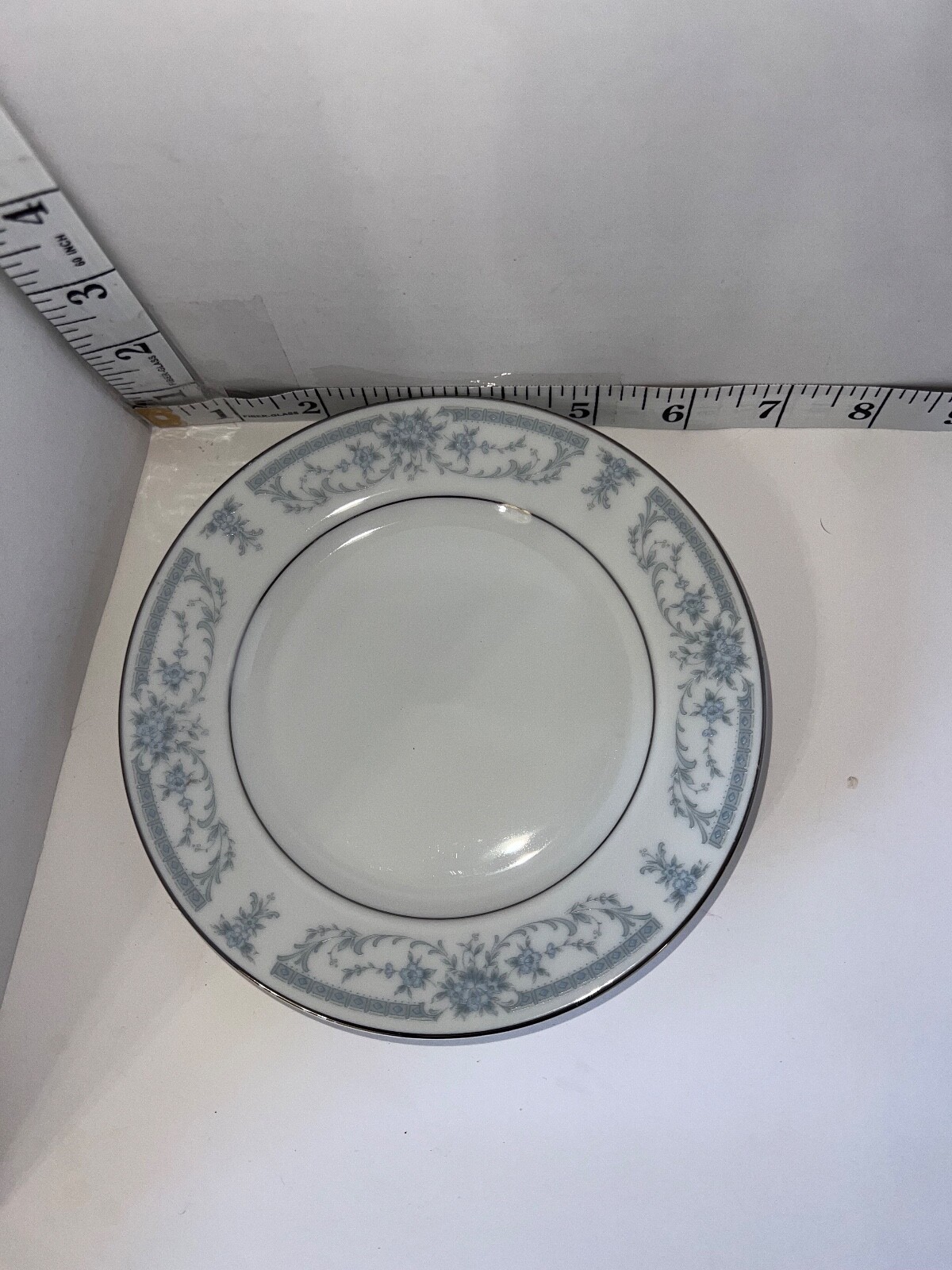 Sheffield Blue Whisper Bread & Butter Plates 6.5″ – Set of 4- Fine China