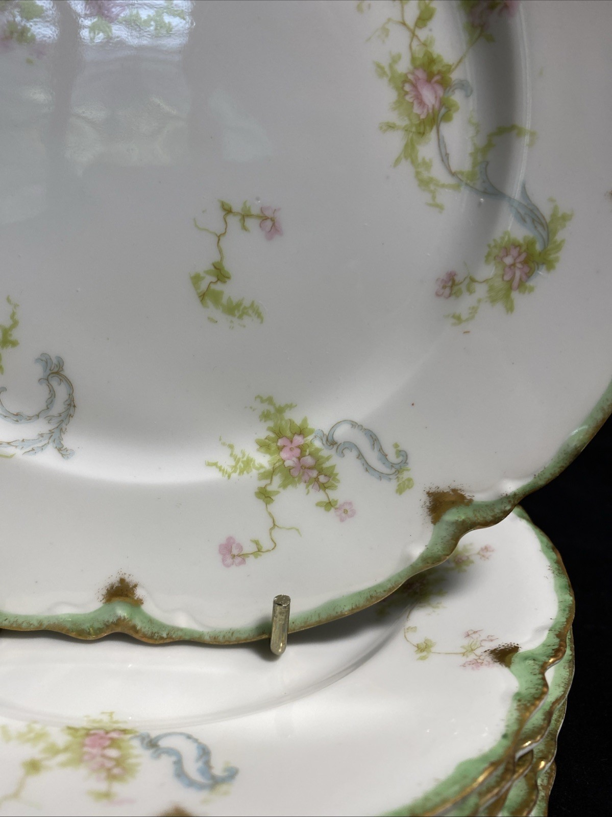 Haviland Schleiger 57H 6 Bread Plates 6 1/8″ Limoges Pink Roses Blue Ribbons @2