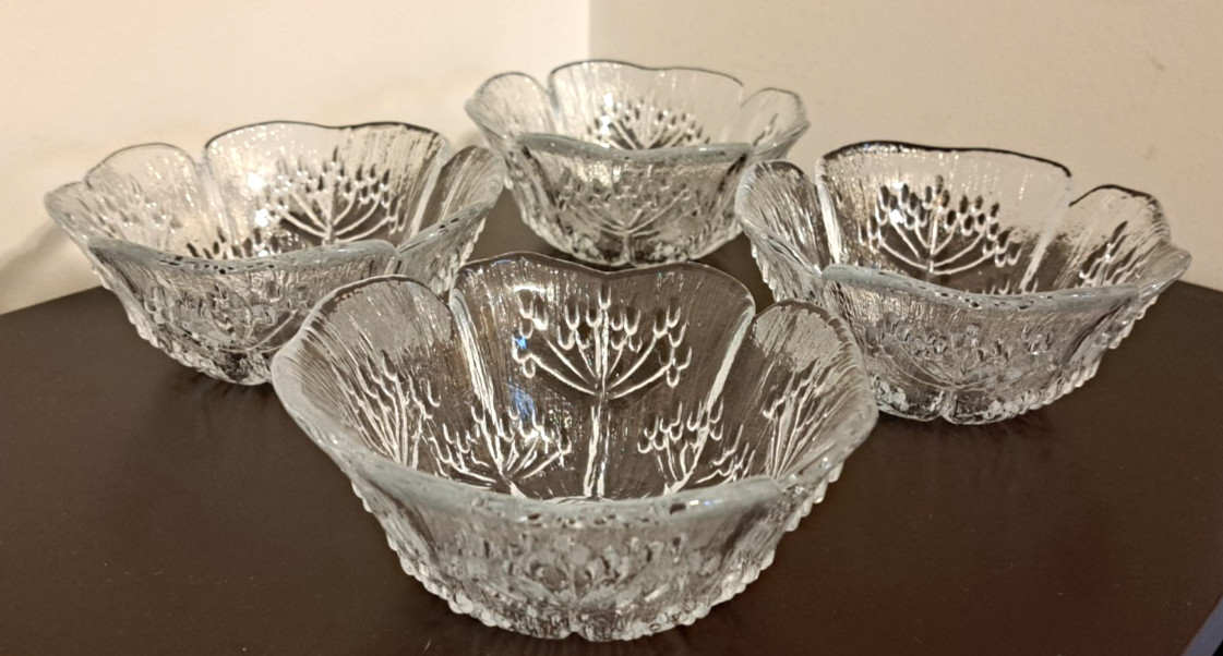 4 Lasisepät Mantsala/Dansk Cow Parsley 5″ Clear Glass Salad Bowls P. Kallioinen