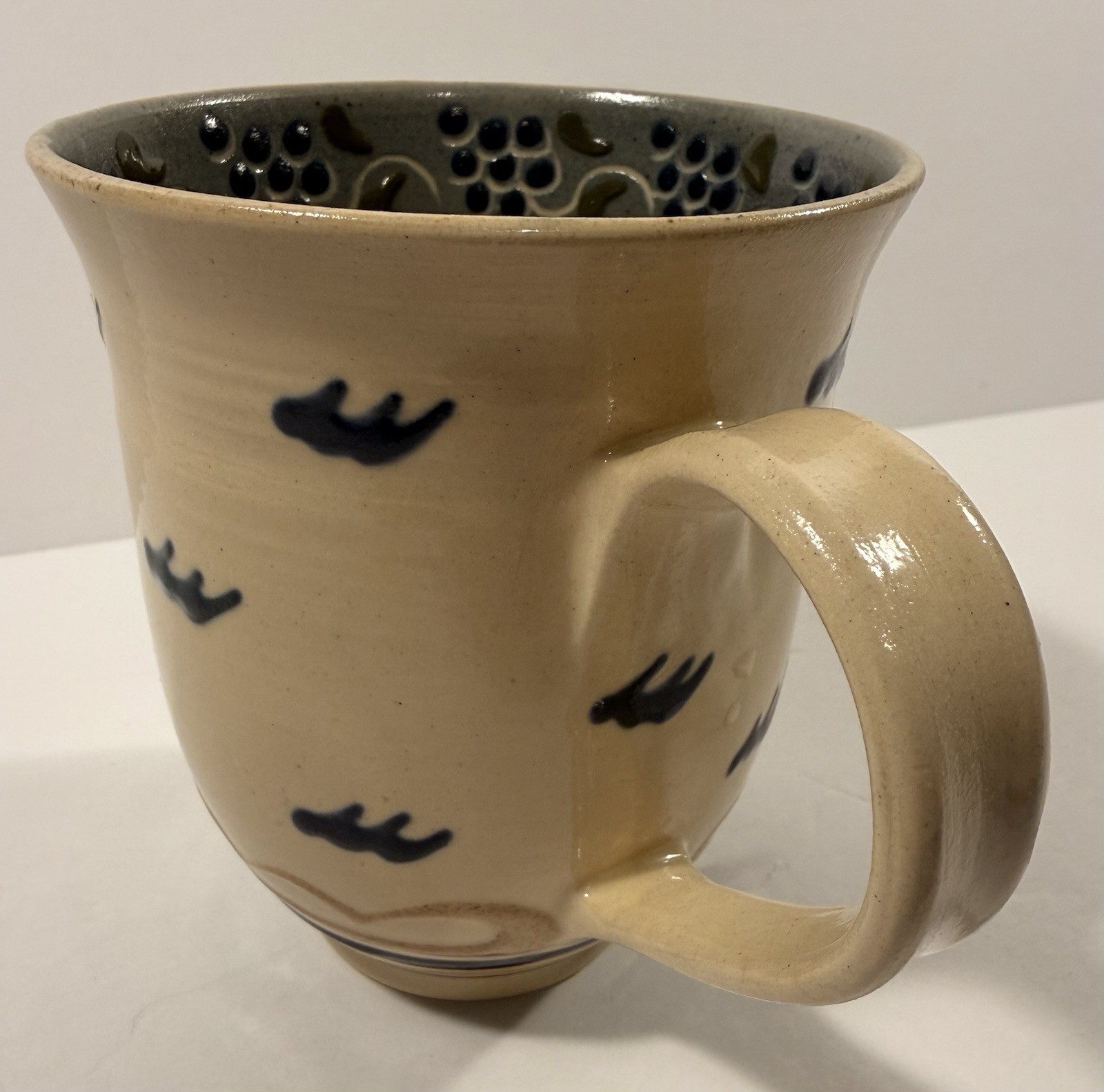 Gail Hardin 1997 Signed Studio Pottery Mug Kentucky Slip Trailed Berry Bird Clay