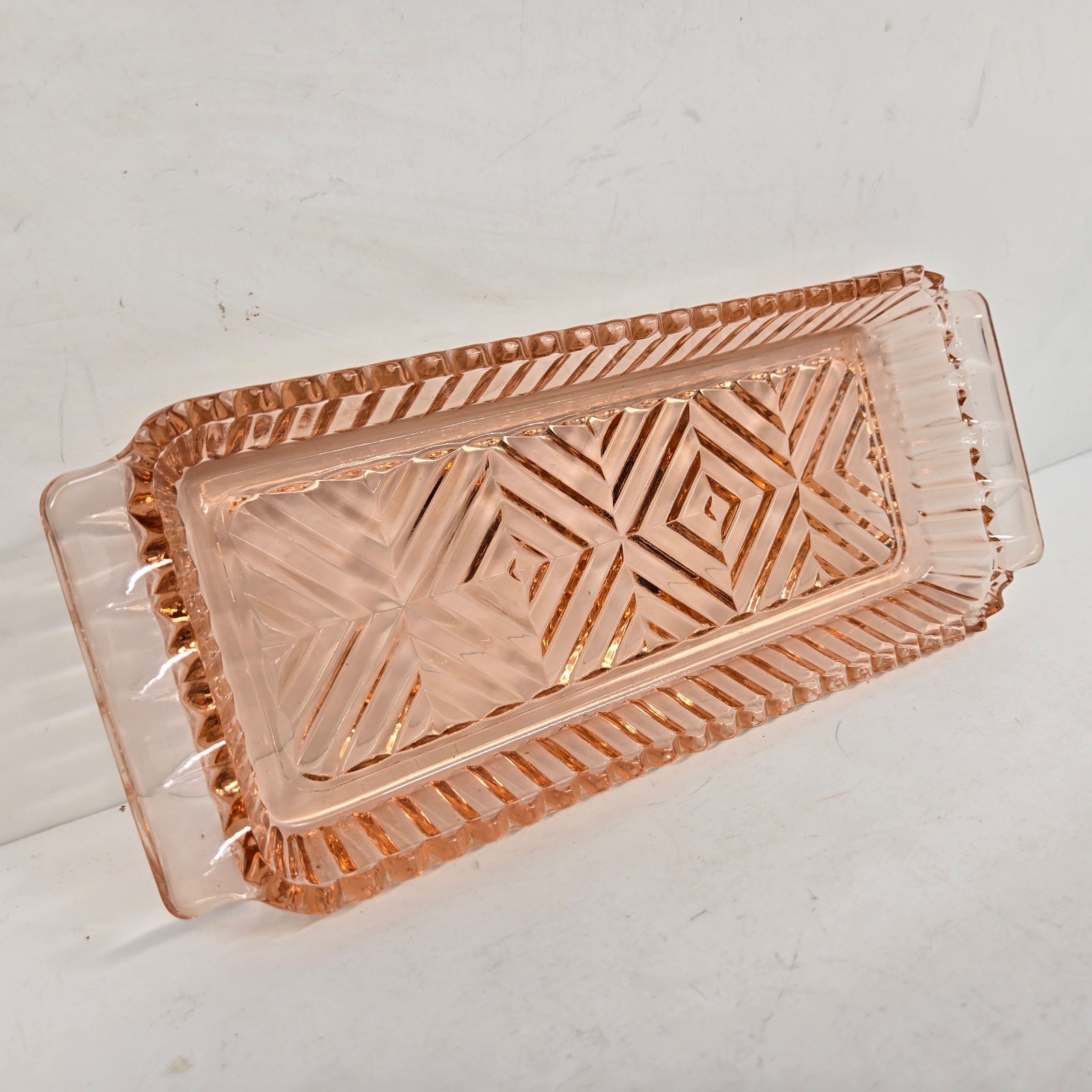 Indiana Glass Windsor Pink Condiment Dish Tray Plate Scalloped Diamond Design