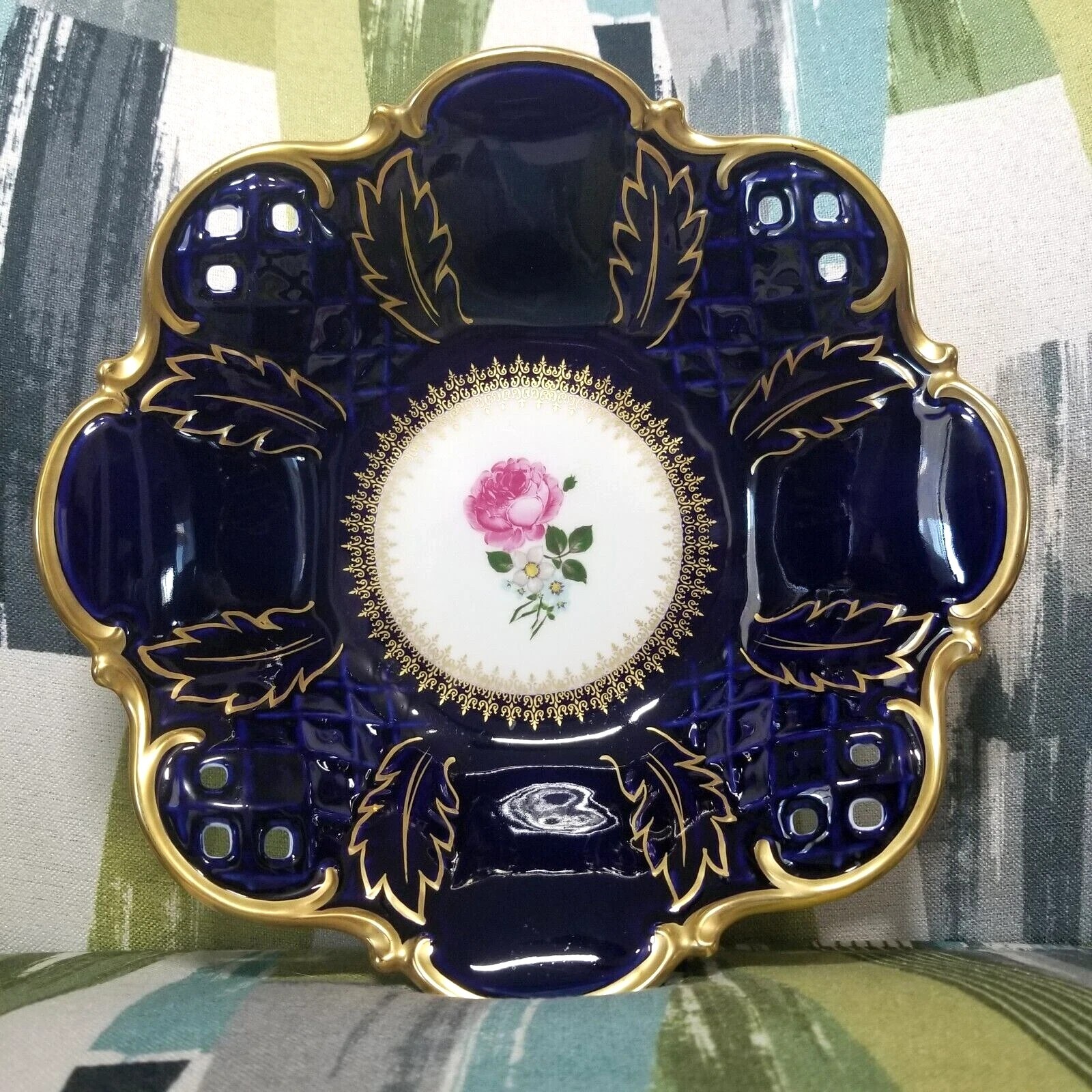 Reichenbach Echt Kobalt Blue Porcelain Serving Bowl Pierced W/ Feet Leaf Rose