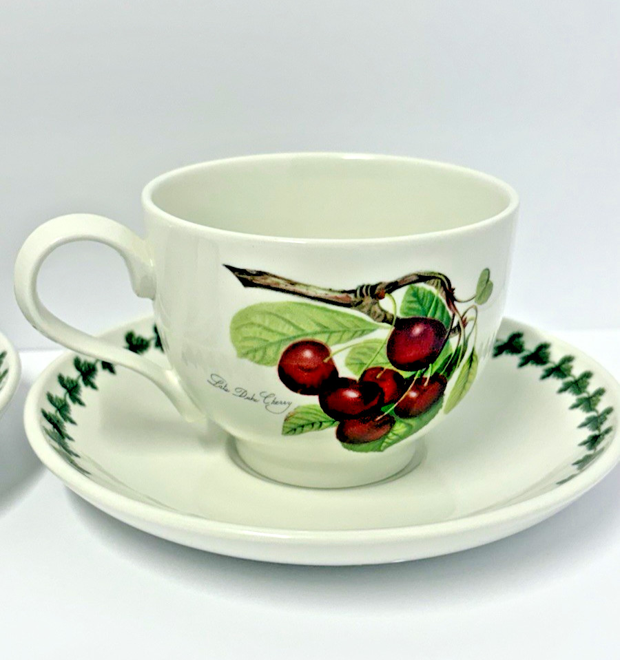 Portmeirion Pomona Traditional Footed Tea Coffee Cups & Saucers Gr Britain Set 4