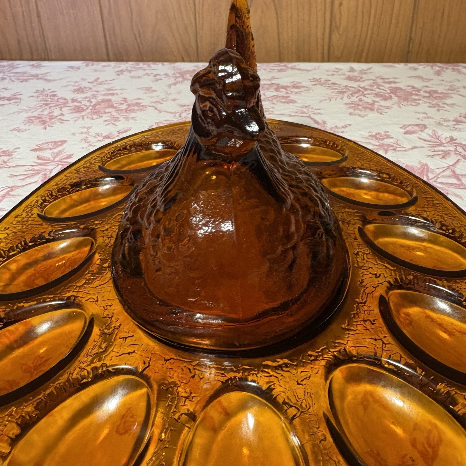 Vintage LE Smith Amber Glass Hen On Nest Chicken Deviled Egg Plate Rare HTF