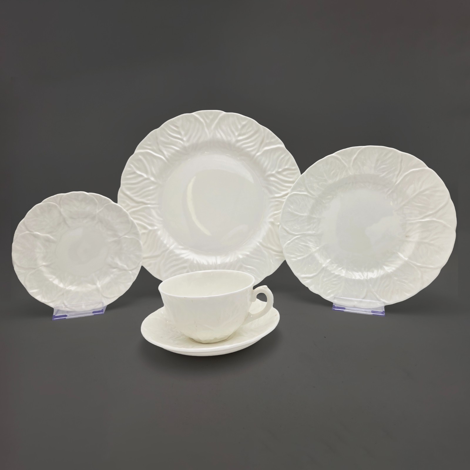 Coalport Countryware Five Piece Place Setting, Set of Four – W10005