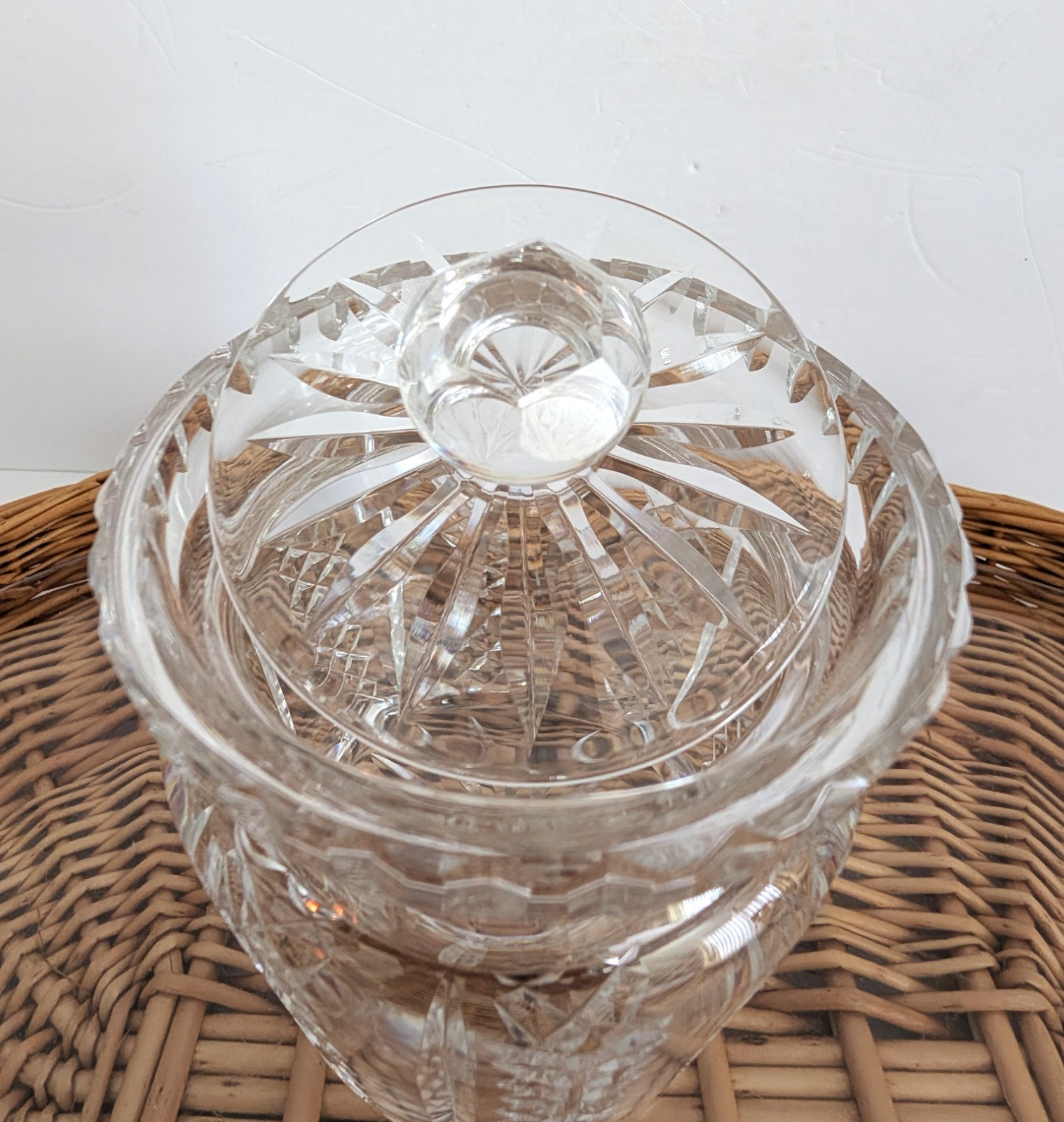 Waterford Crystal HIBERNIA Biscuit Barrel Jar w/Lid Diamond Cross-Cut Signed 7″