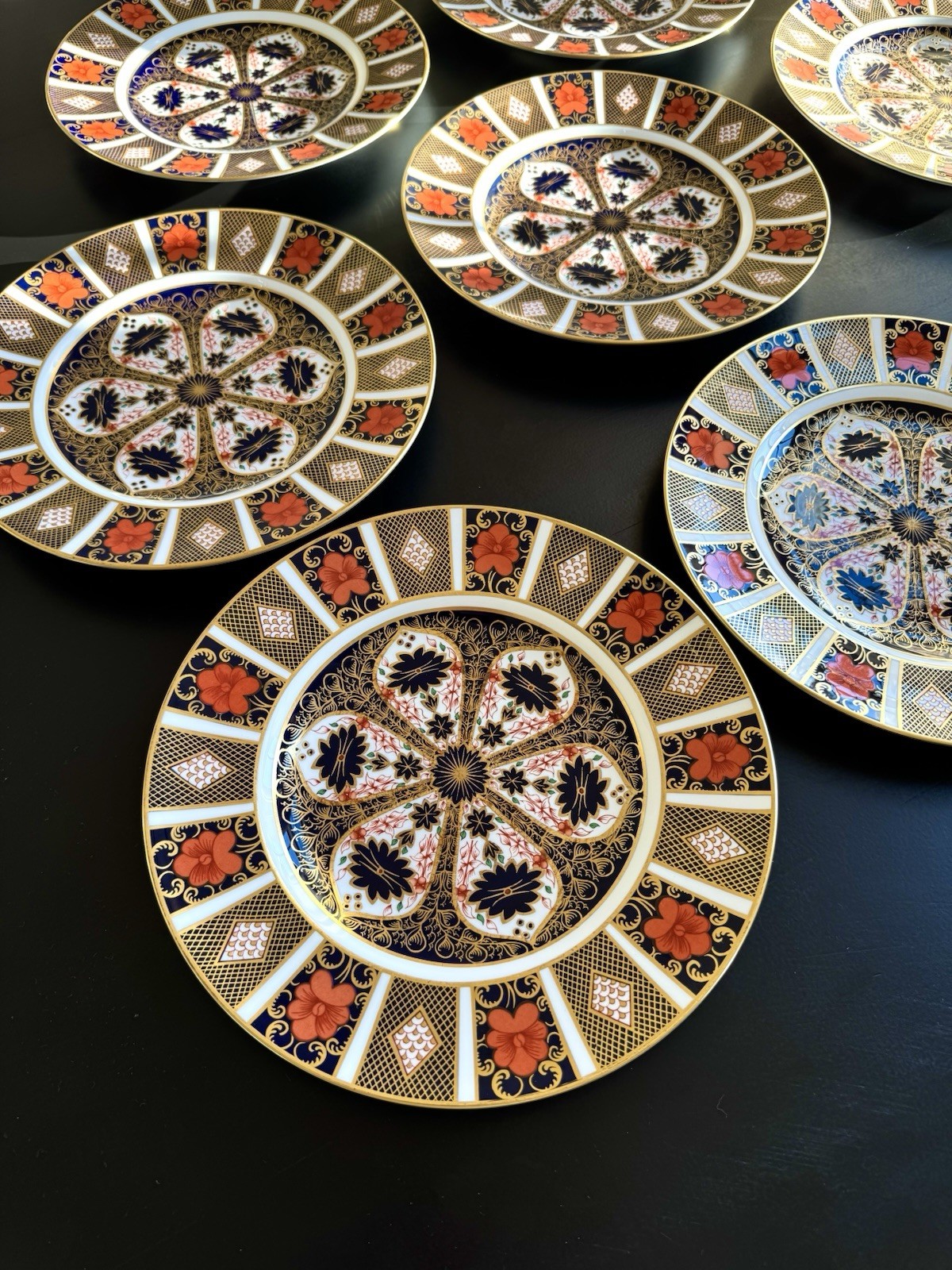 Royal Crown Derby Old Imari ~ Pattern 1128 ~ Main Course Plate