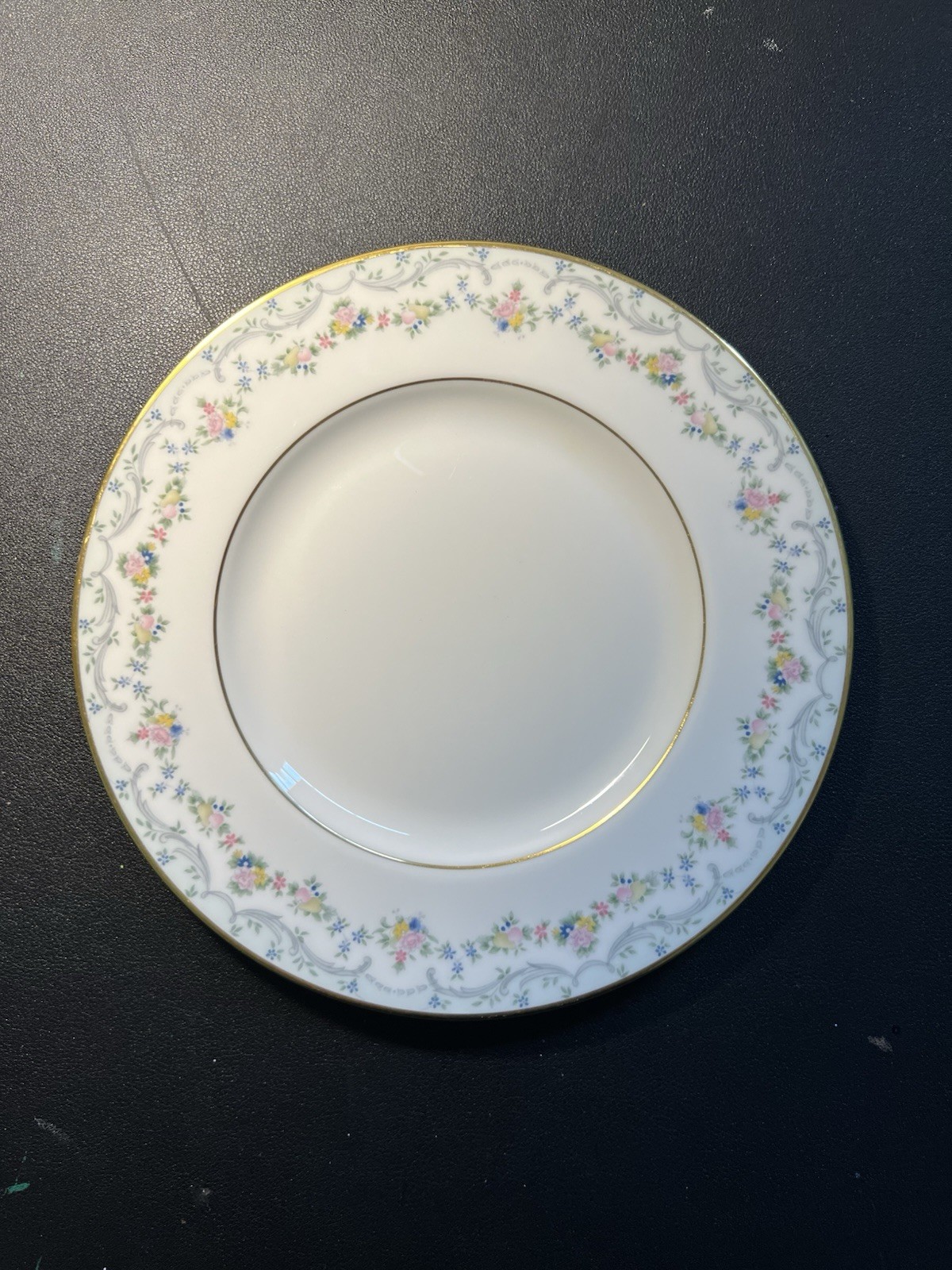 Royal Doulton England 1980s Set Of 6 Salad Plates Candice Bone China, 8”
