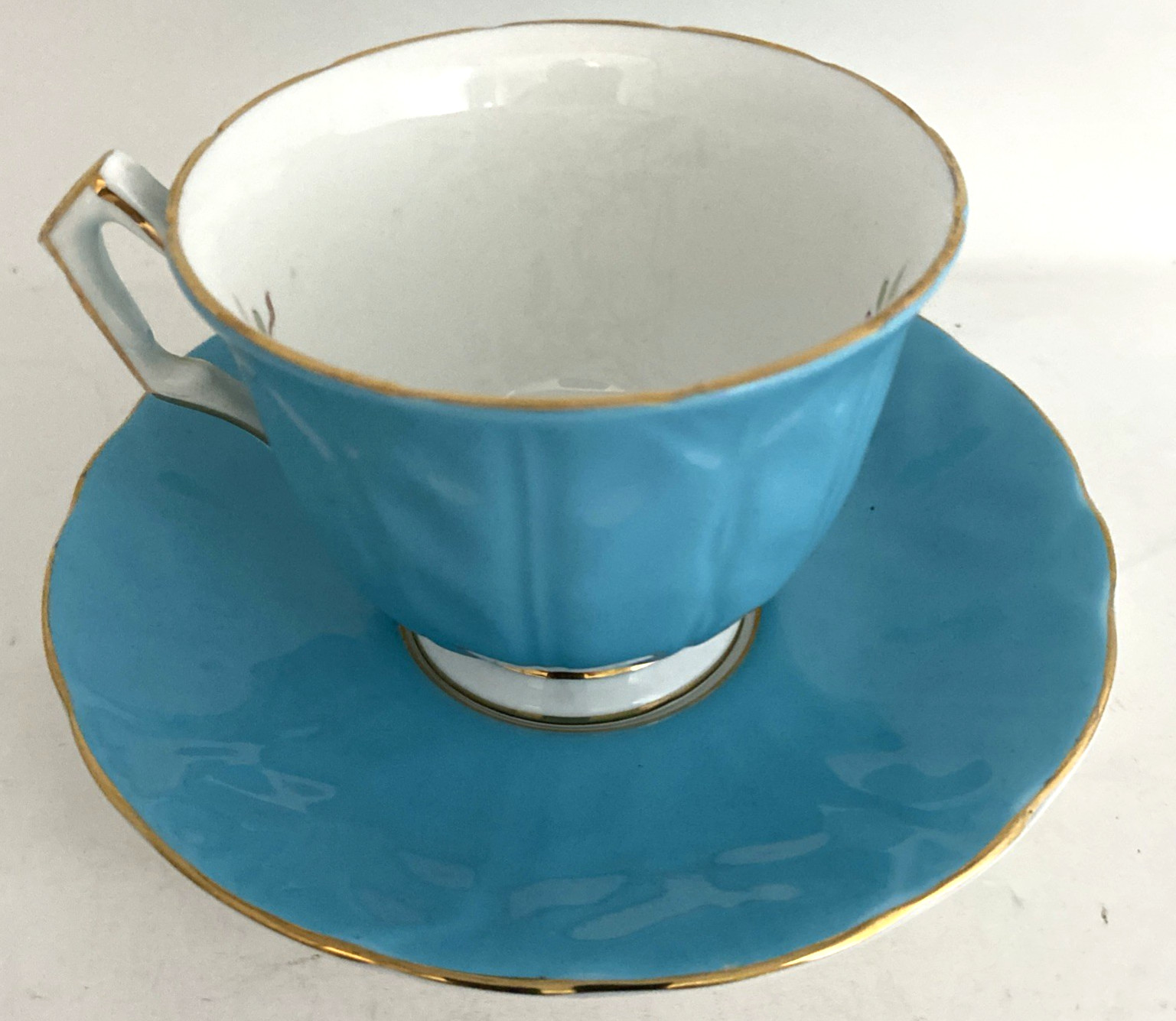 2- Aynsley Pembroke Teacups And Saucers Rust And Blue w/ Gold Trim