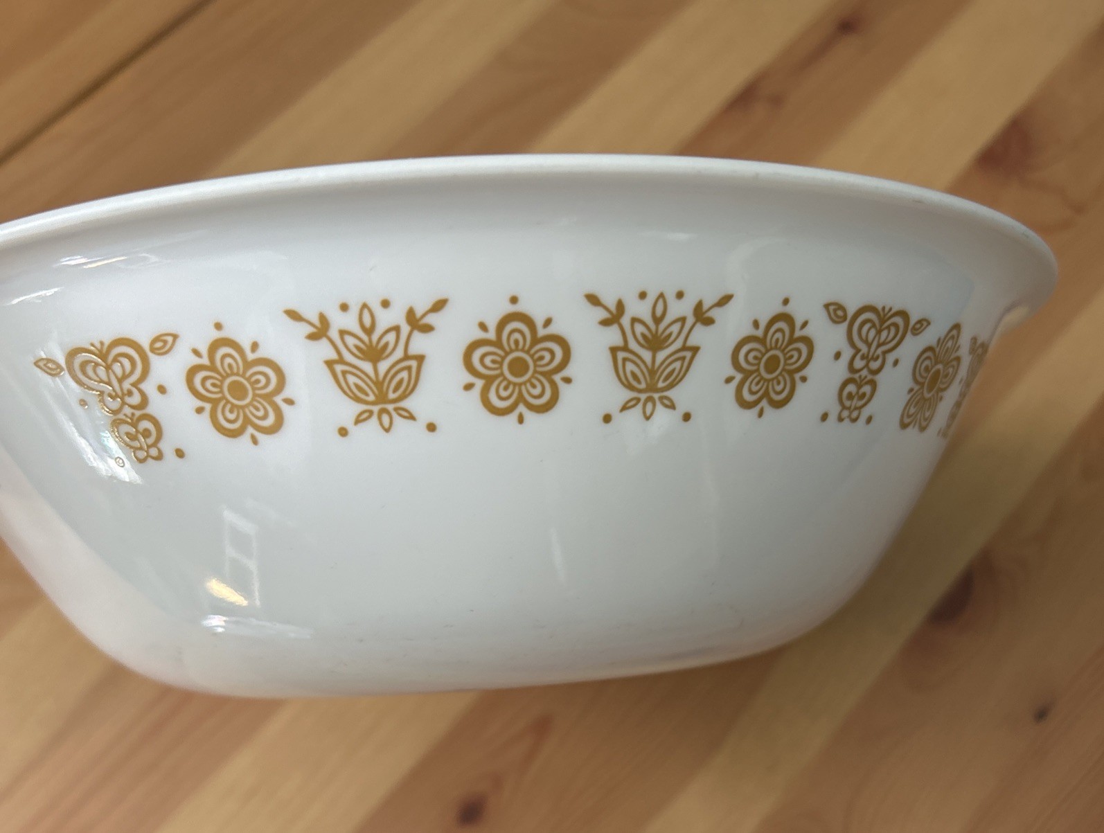 Corelle Butterfly Gold 10 1/4″ Large Serving Bowl by Corning