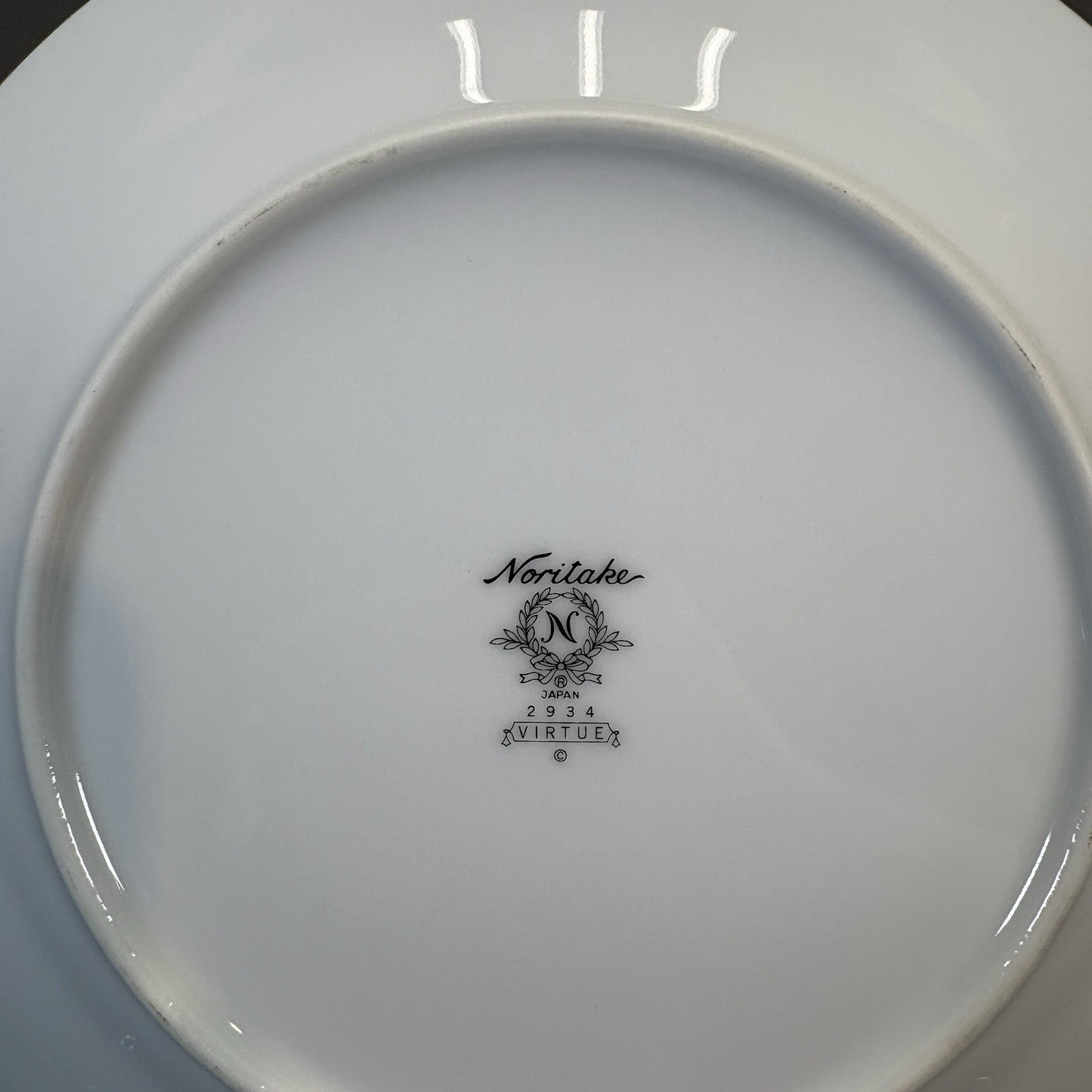 Noritake Virtue Salad Plates 8 1/4″ Set of 4 White Blue Roses Platinum Trim