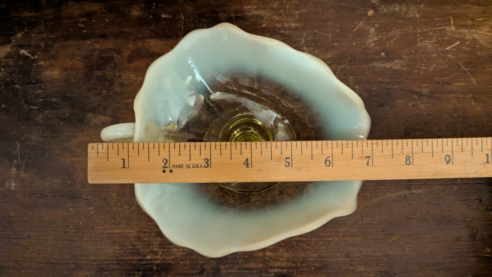 VTG Dugan LEAF RAYS Opalescent Vaseline Glass Triangular Dish Uranium Nappy