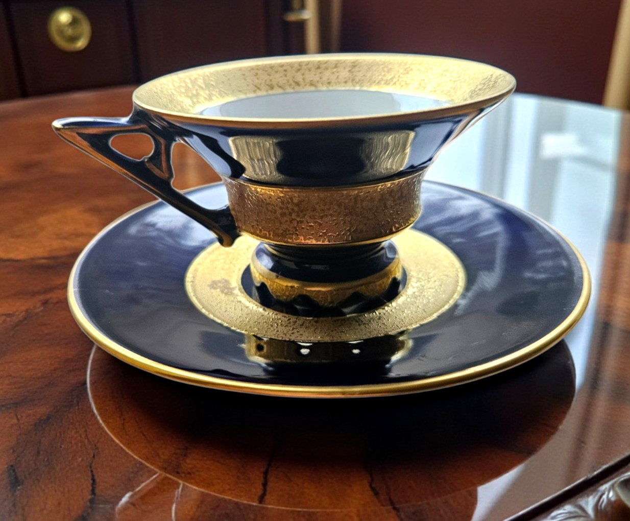 Jlmenau Graf Von Henneberg Echt Kobalt Germany Demitasse Tea Cup & Saucer READ