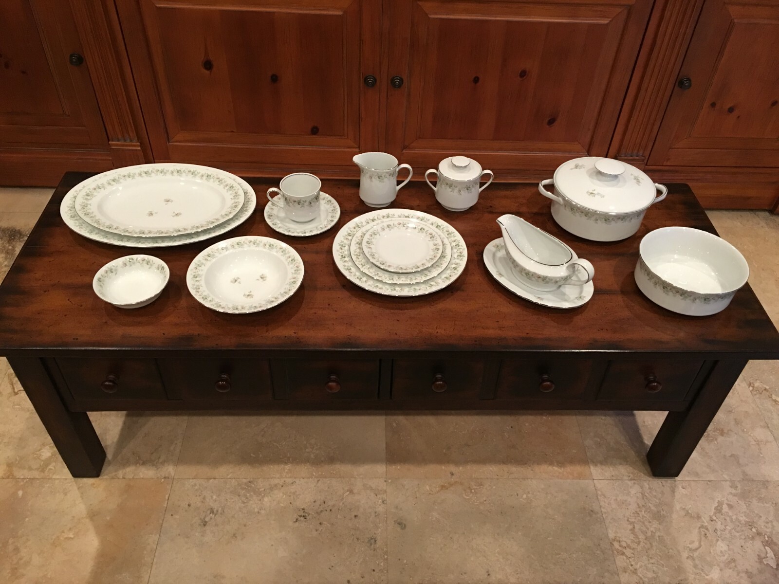 Johann Haviland Bavaria Germany Fine China Forever Spring pattern Dinnerware Set