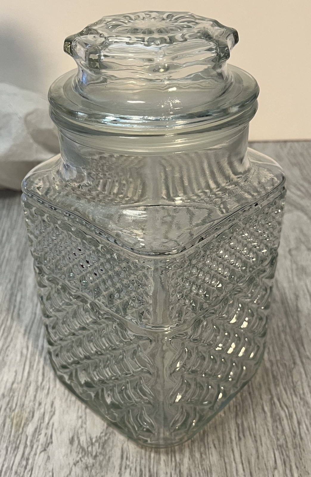 Vintage Anchor Hocking WEXFORD Diamond Pattern 9.5″ Glass Canister