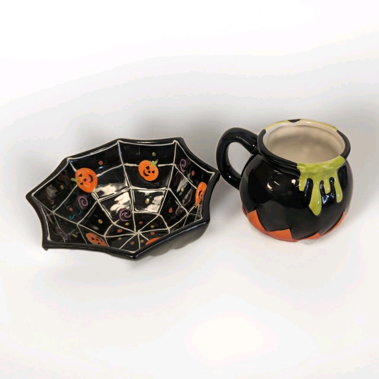 Vintage Halloween Bowl & New Hyde and Eek Black Cauldron Mug Ceramic Stoneware