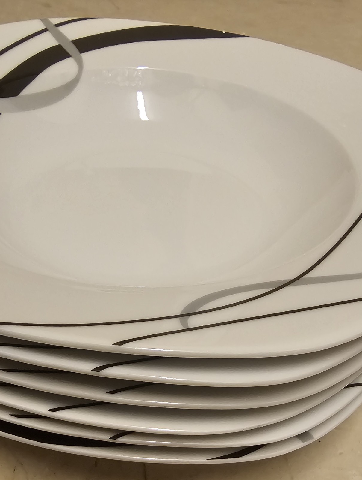 6 Soup Plates – 8.2″ Modern Porcelain – Black/Gray Curve Design