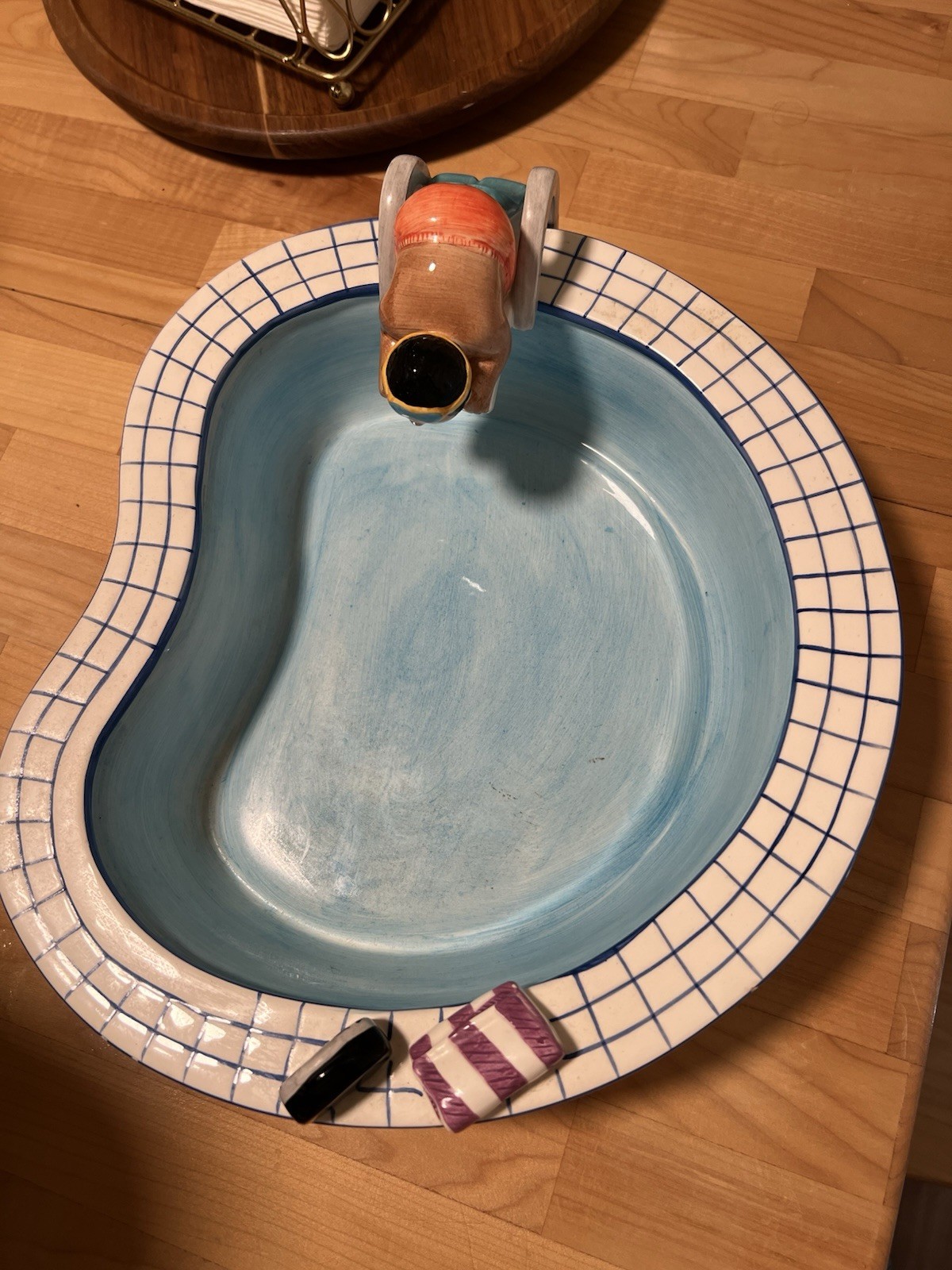 Lotus Pool Chip and Dip Bowls