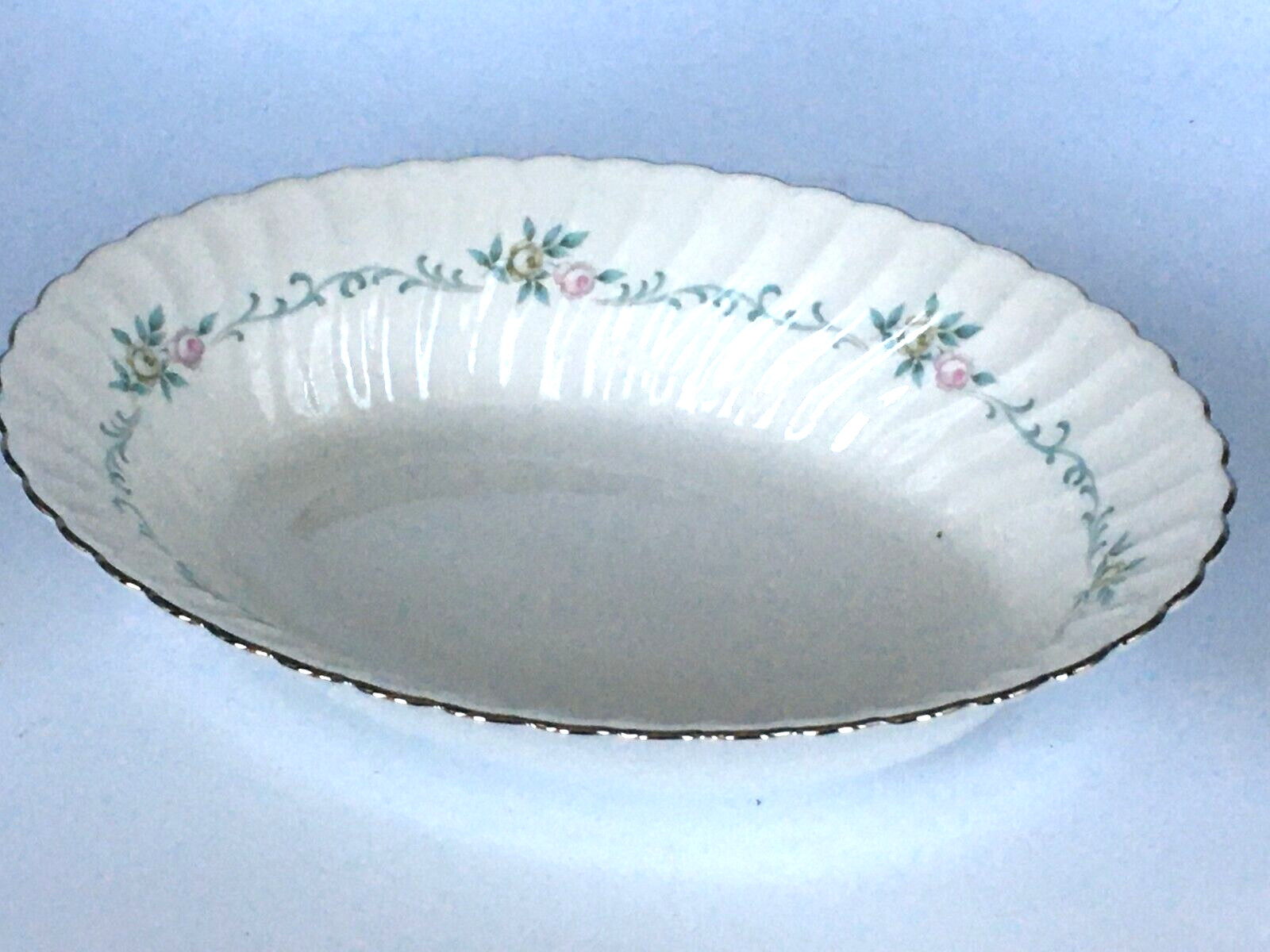 Syracuse China Silhouette Sweetheart Vegetable Bowl White Blue Floral Platinum