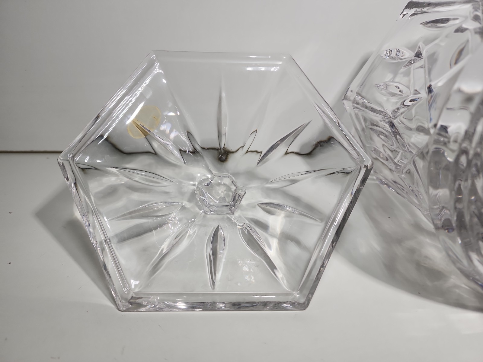 Gorham Lady Anne Hexagon Cut Crystal Biscuit Barrel Jar w/Lid 9″ H x 6″ D