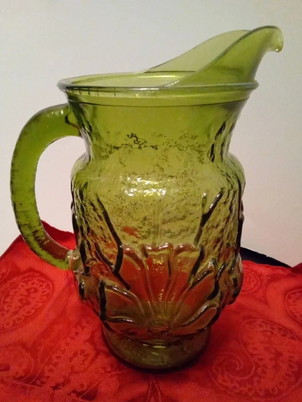 1970s Anchor Hocking Raised Rainforest PITCHER in Avocado Green GUC