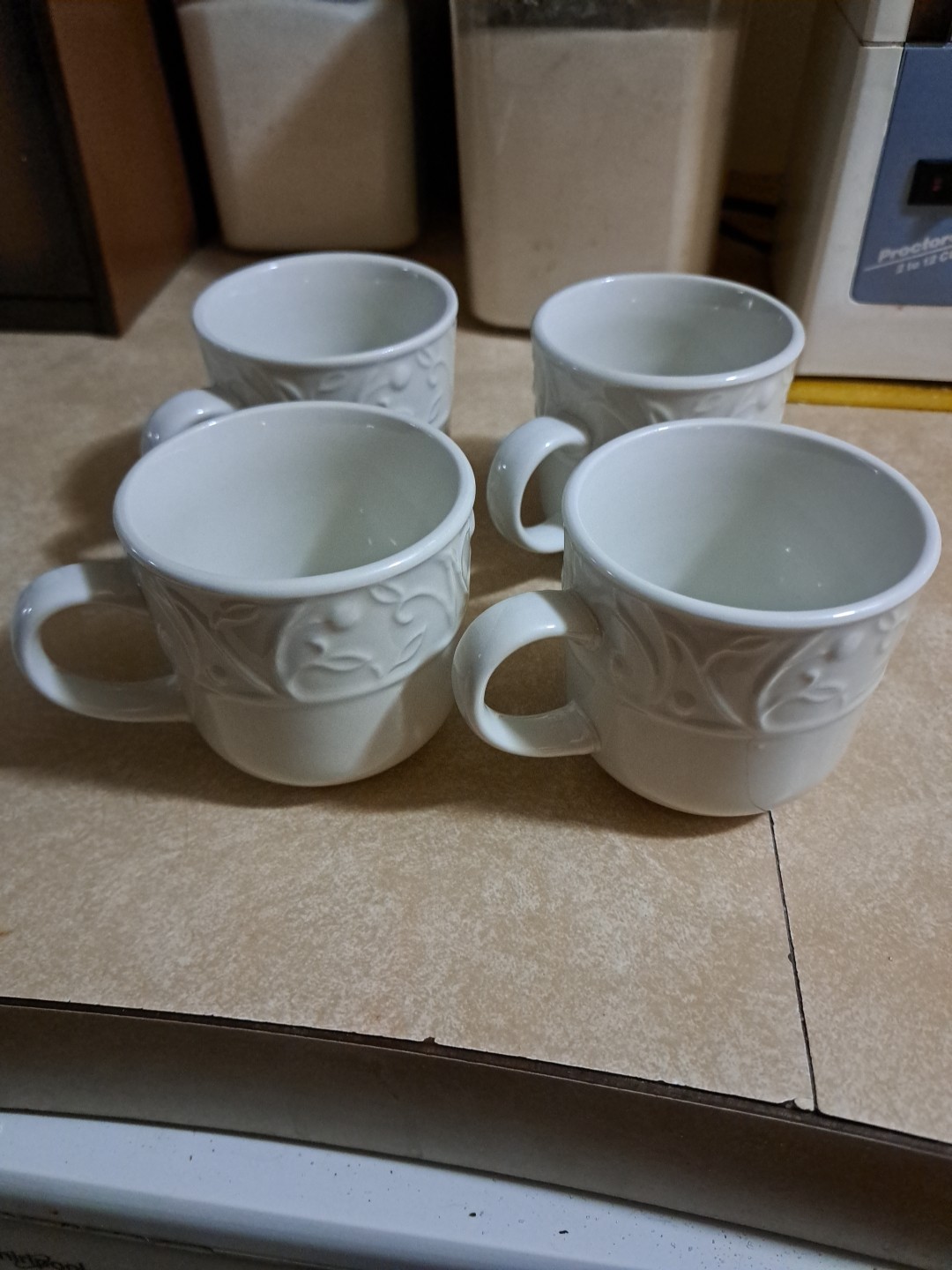 Vintage The Cellar Tanglewood 1997 White Embossed Coffee or Tea Mugs Set Of 4