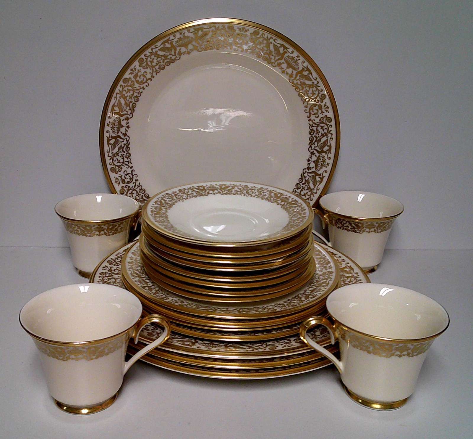 Lenox China TUSCANY 20 Piece Set FOUR PLACE SETTINGS More Items Here