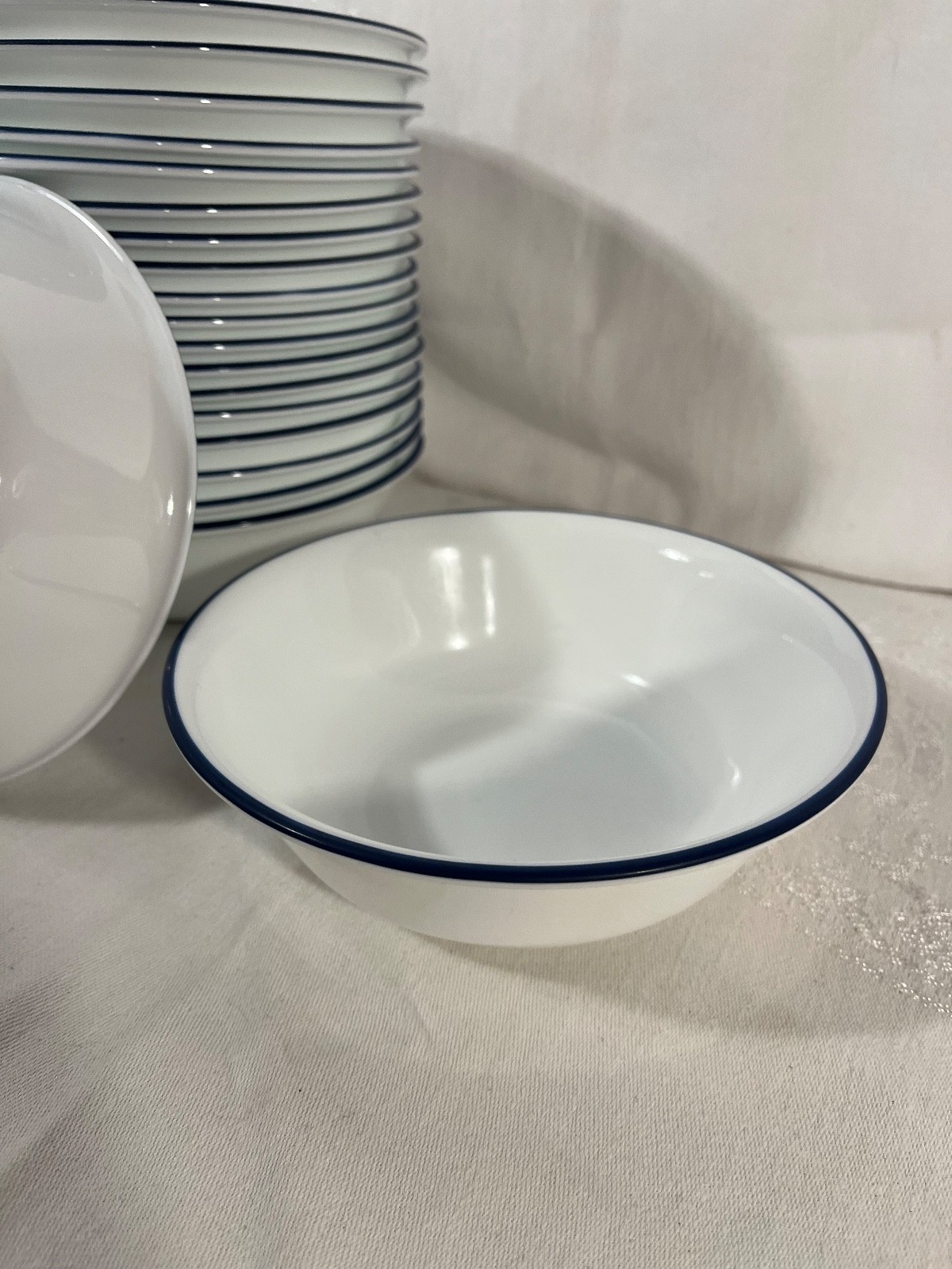 Corelle ~ Ocean Blues ~ 18 oz. Bowl Soup/Cereal Bowl(s) ~ New with Tag