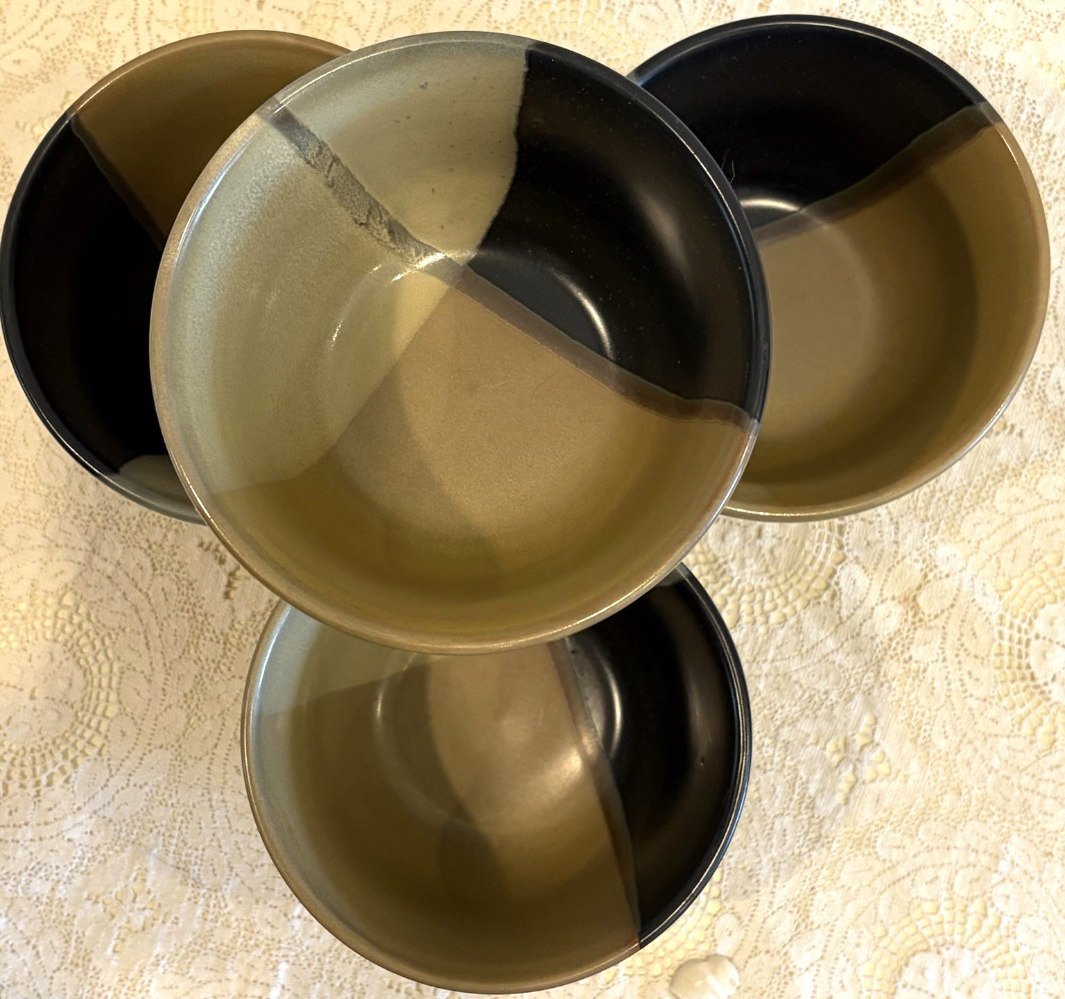 Set of 4 SANGO GOLD DUST BLACK 5022 Deep Bowl 5-3/8″ X 3.25″ Brown Tan Modern