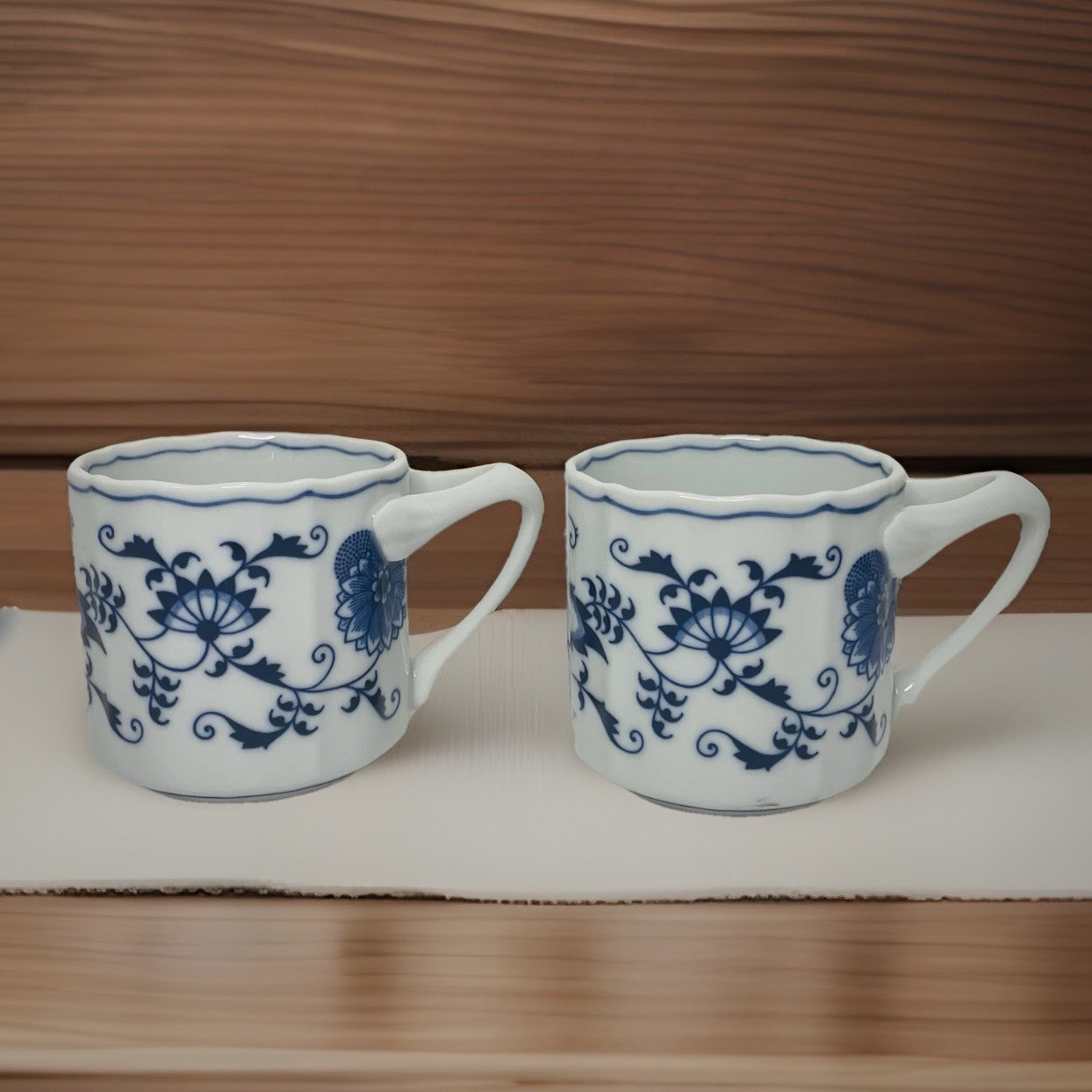 2 Vintage Blue Danube Japan Blue Onion Mugs Rectangular Stamp Tripod Handle Chin