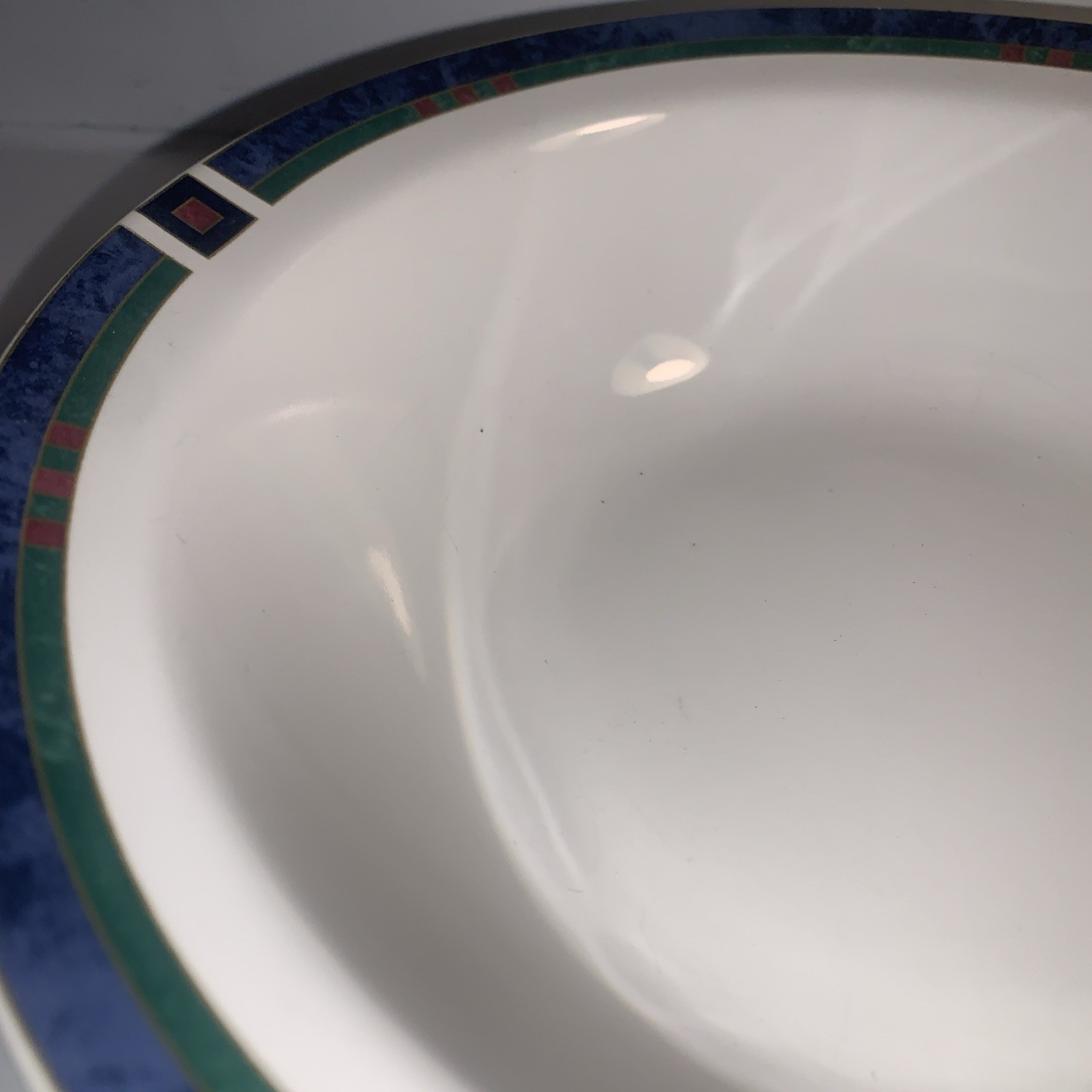 Pfaltzgraff Atalya 9 1/8″ x 2 1/2″ Serving Bowl Designed in USA Made in Thailand