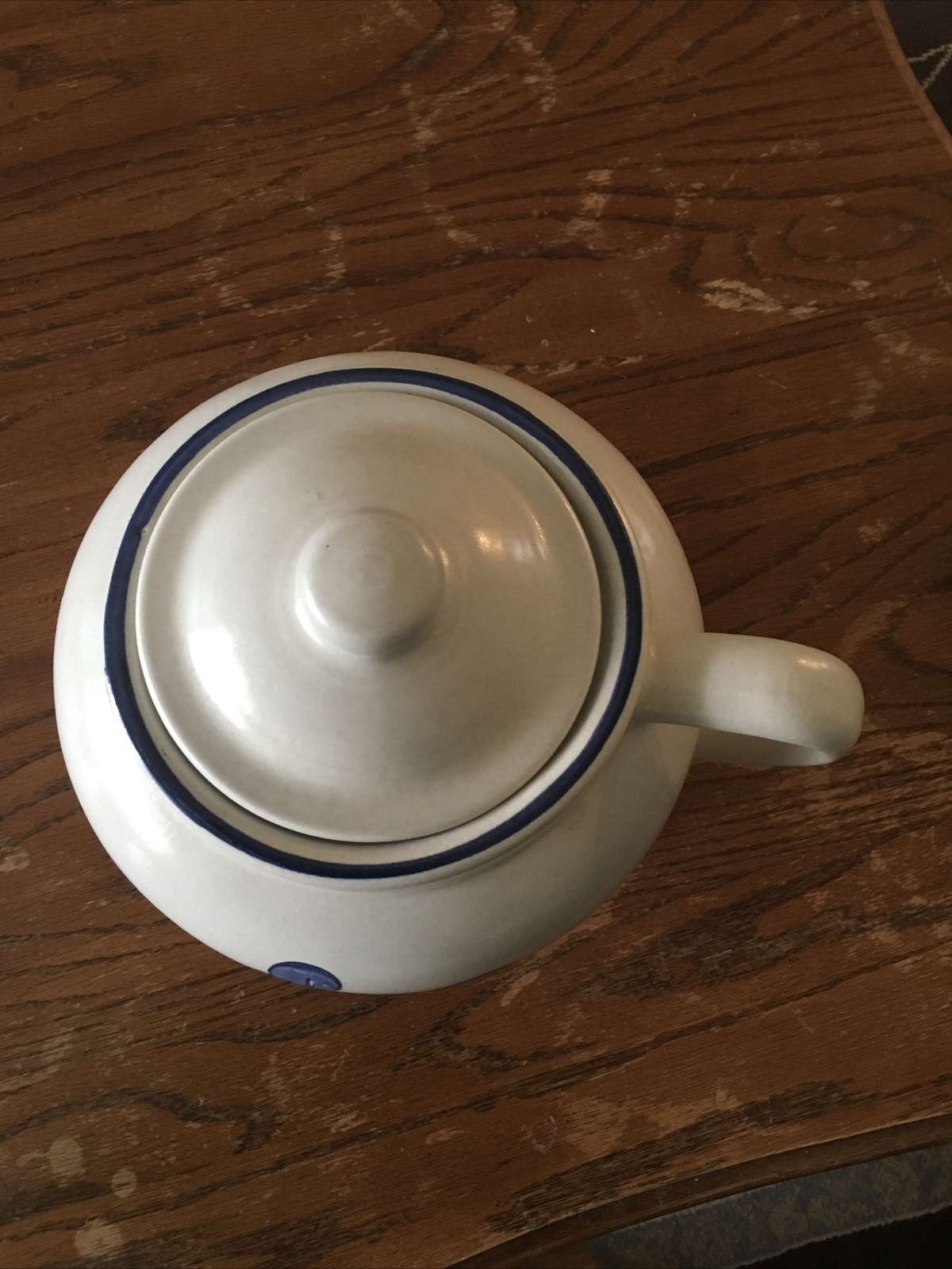 Pfaltzgraff YORKTOWNE Vintage 1970s Grey/Blue 1 Handle Bean Pot w/lid Never Used