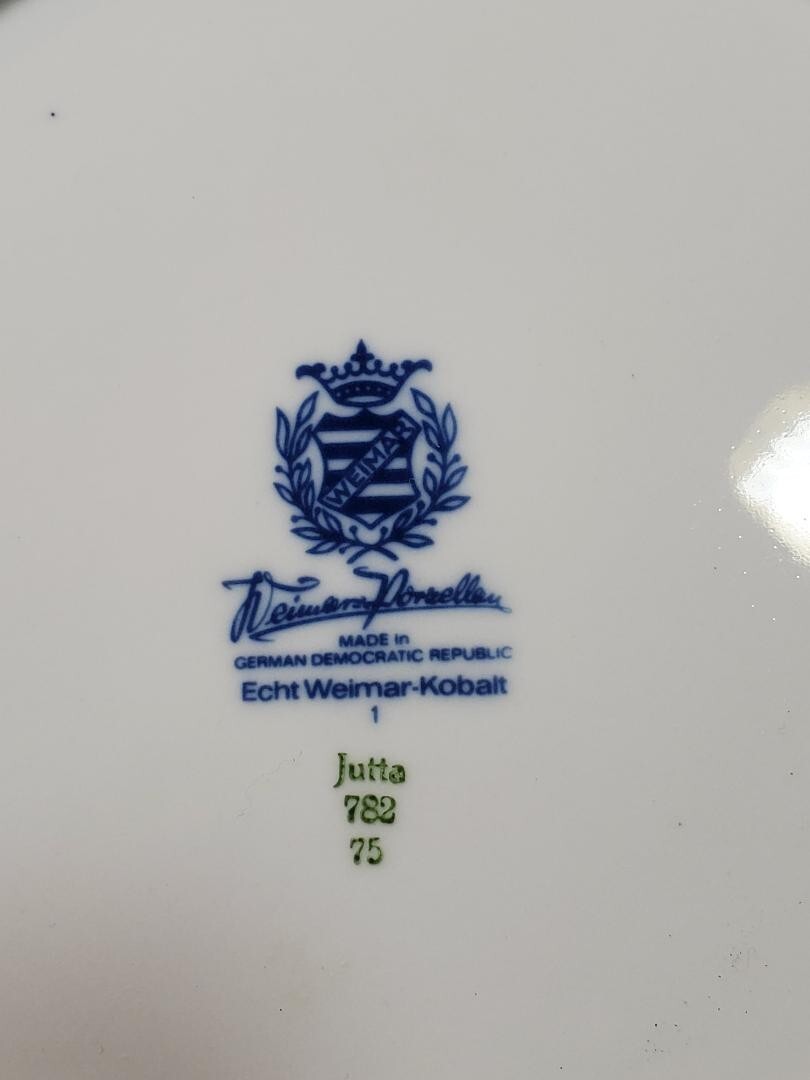 WEIMAR ECHT KOBALT PLATE ”JUTTA” PORCELAIN GERMANY 12.75” 782 75