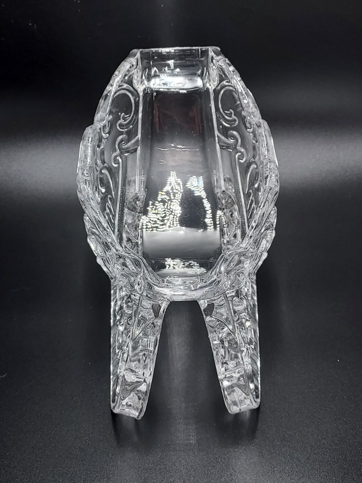 Fifth Avenue Crystal Clear Glass Christmas Santa Sleigh Candy Dish…