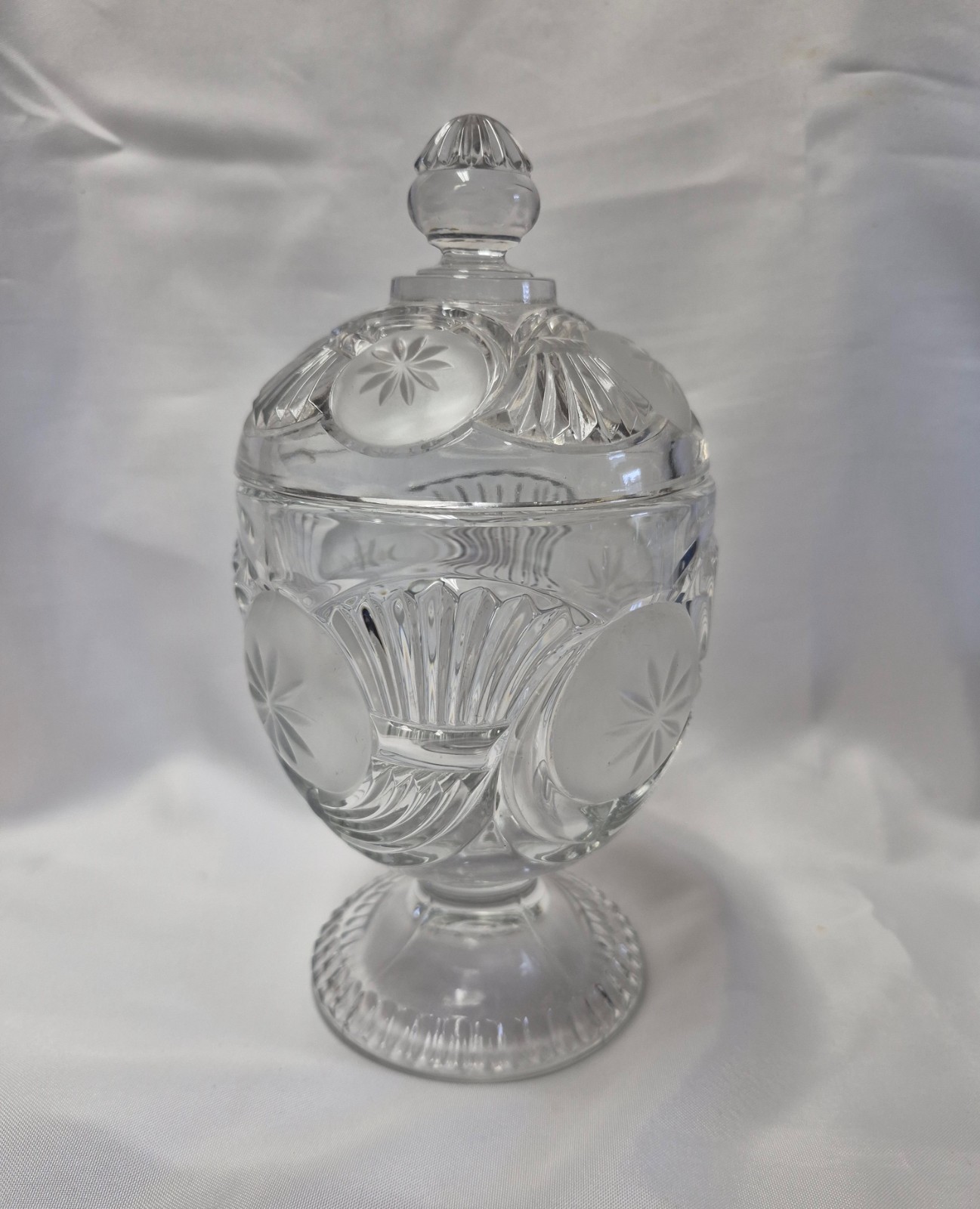 Frosted Circle Covered Sugar Bowl Bryce Bros. Pattern Glass
