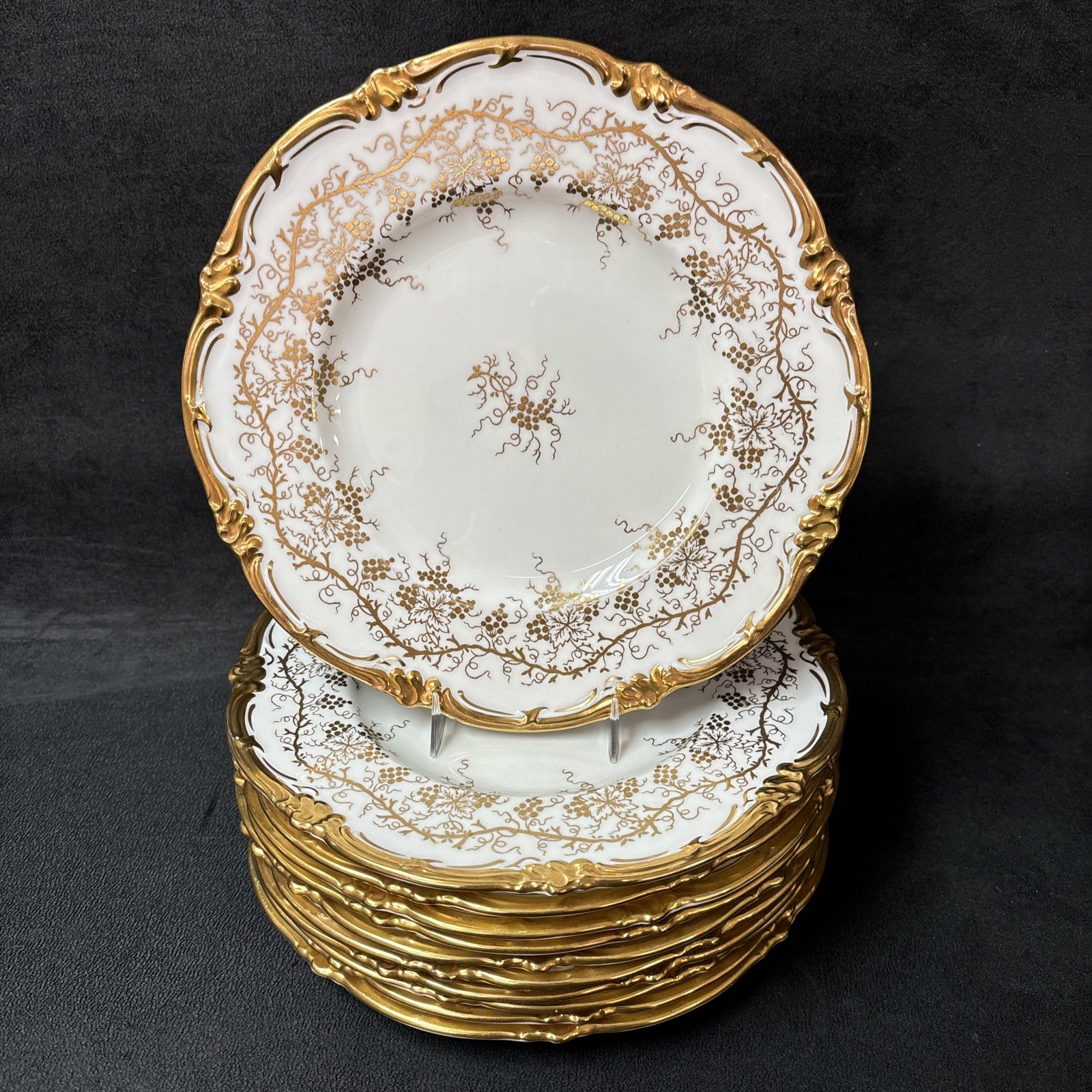 Royal Cauldon KINGS PLATE Salad Plate 8 1/8 Inches