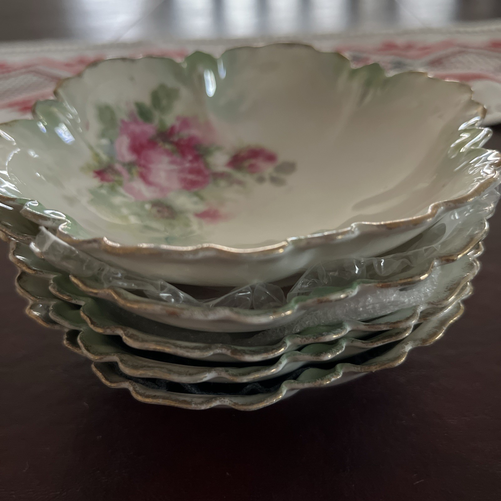 5 R S Prussia Small 5” Hand Painted Bowls Scalloped Red/Pink Roses