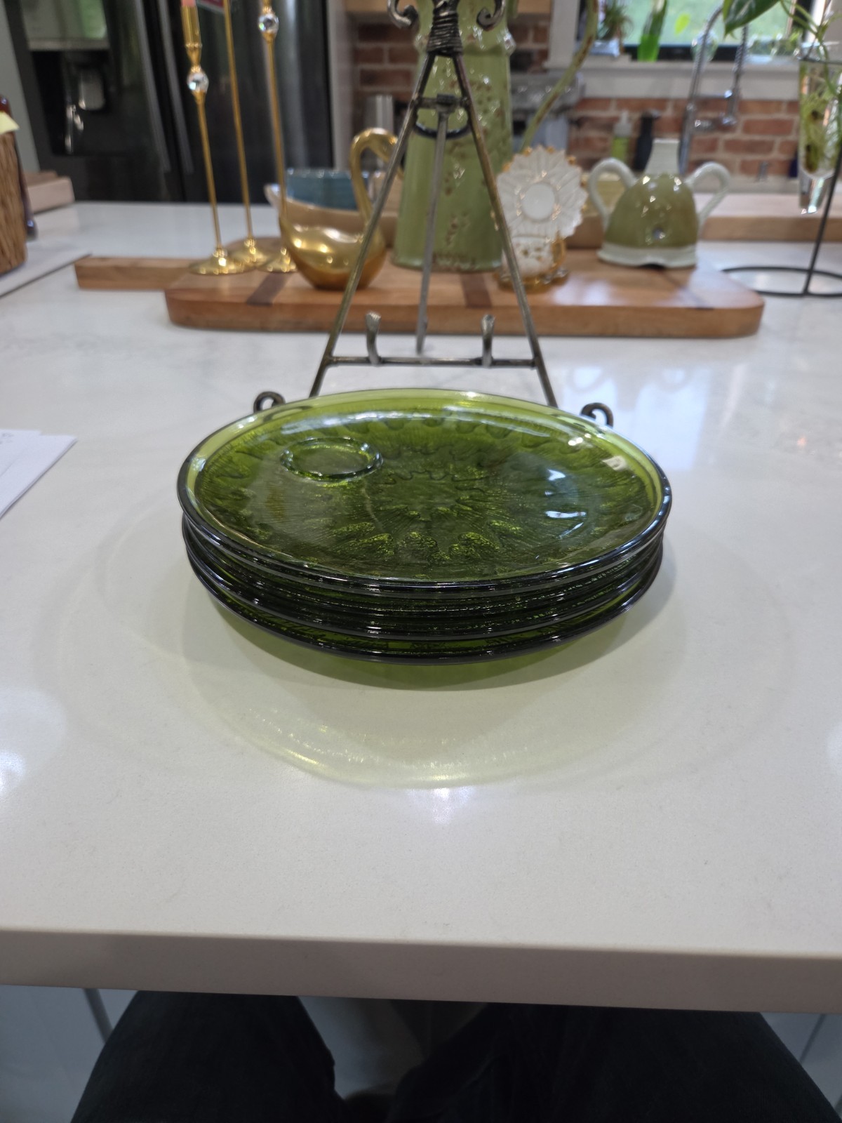 Set of 4 Indiana Glass Plates MCM Home Decor Avacodo Green Starburst Pattern