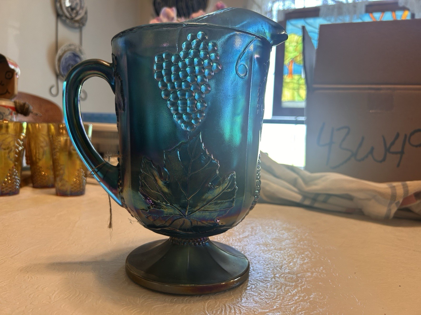 Vintage Indiana Colony Glass Grape Harvest Carnival Blue Pitcher 64 Oz