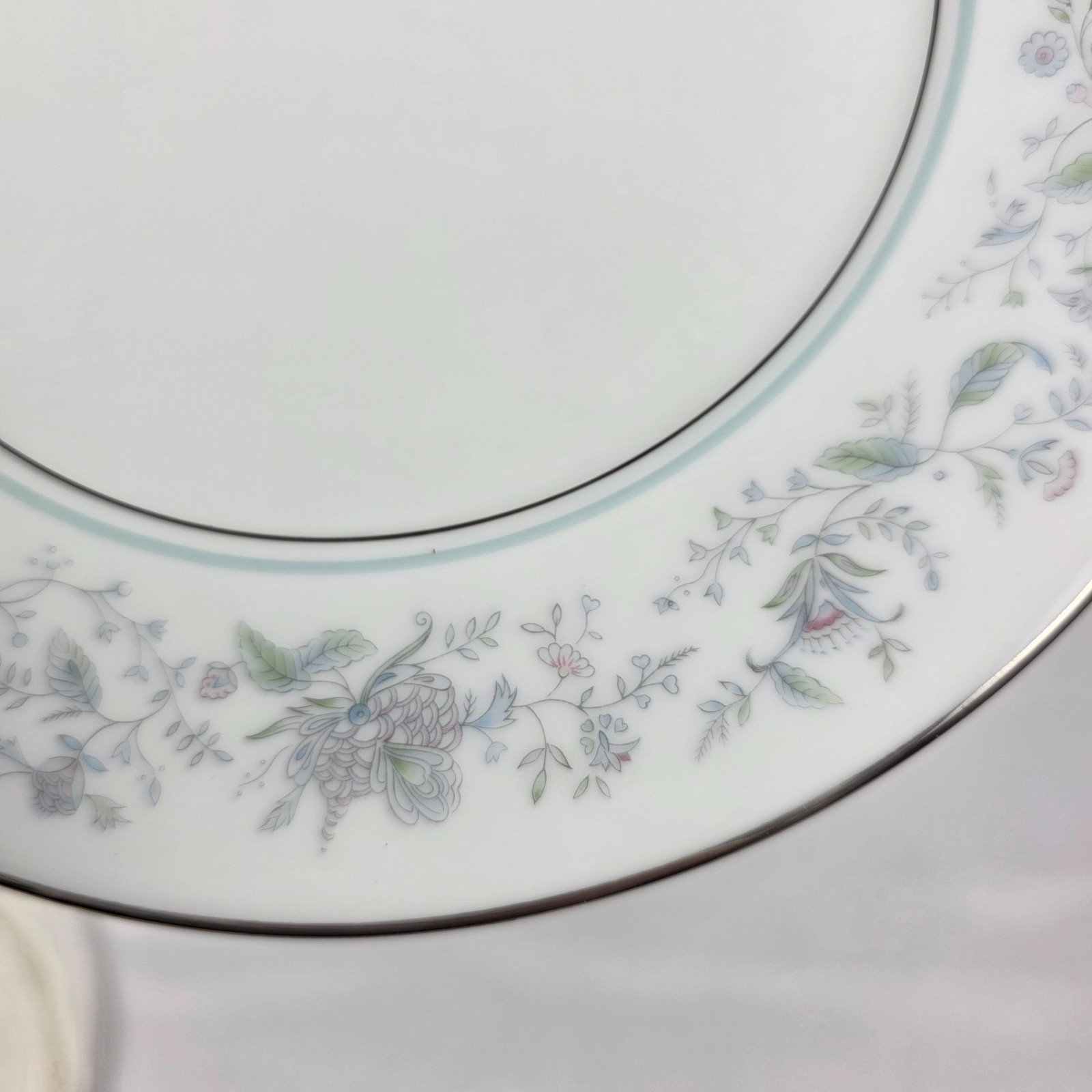 FOUR Oxford China Spring Salad Plate Multicolor Floral Rim Aqua Band