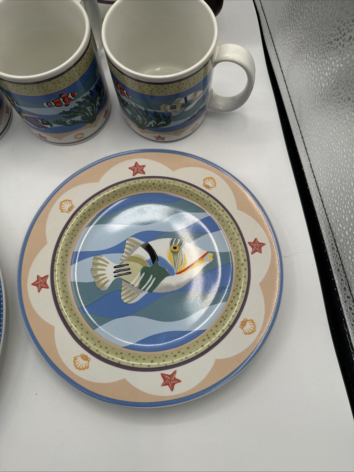 Sakura CORAL REEF Four 4 Piece Place Setting Plate ,Saucer, Mug (12 pieces)￼