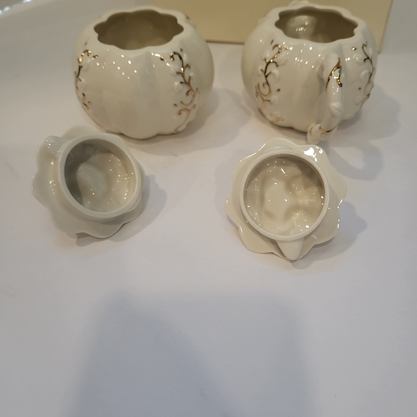 Lenox Ivory Pumpkin Sugar & Creamer Pumpkin Home Decor Collection 2004