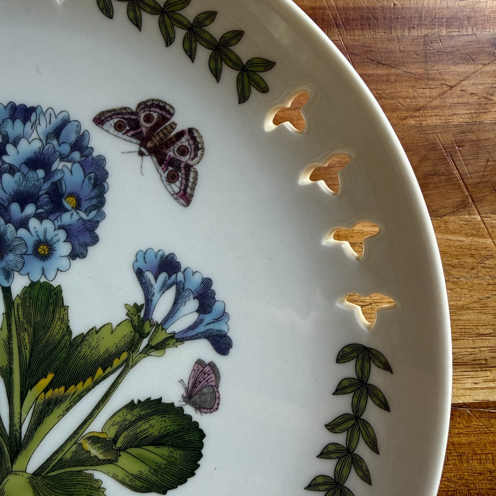 Botanic Garden Portmeirion Pierced Edge Plates 8.5″ Salad/Dessert- Set of 3