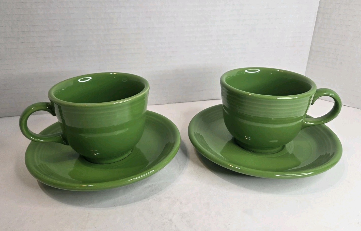 Fiestaware Shamrock Green 2 Cups and Saucers Homer Laughlin Fiesta
