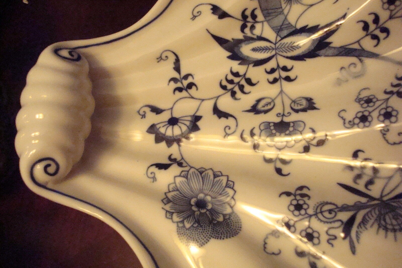 Lipper and Mann Blue Danube shell candy dish Still With Label [80J]