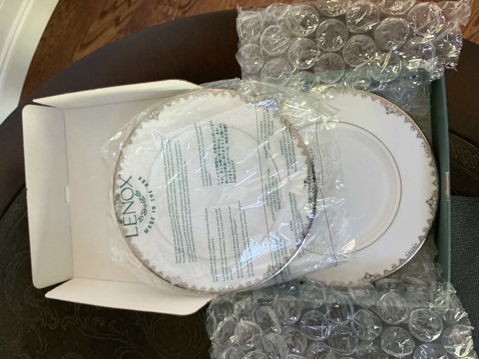 Lenox Federal Platinum Fine Bone China Plates 9.25” Lunch White NEW Set of 2