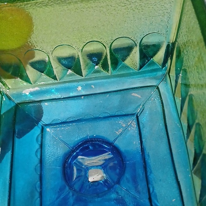 Vintage Jeannette Glass “Wedding Cake Box” Candy Dish